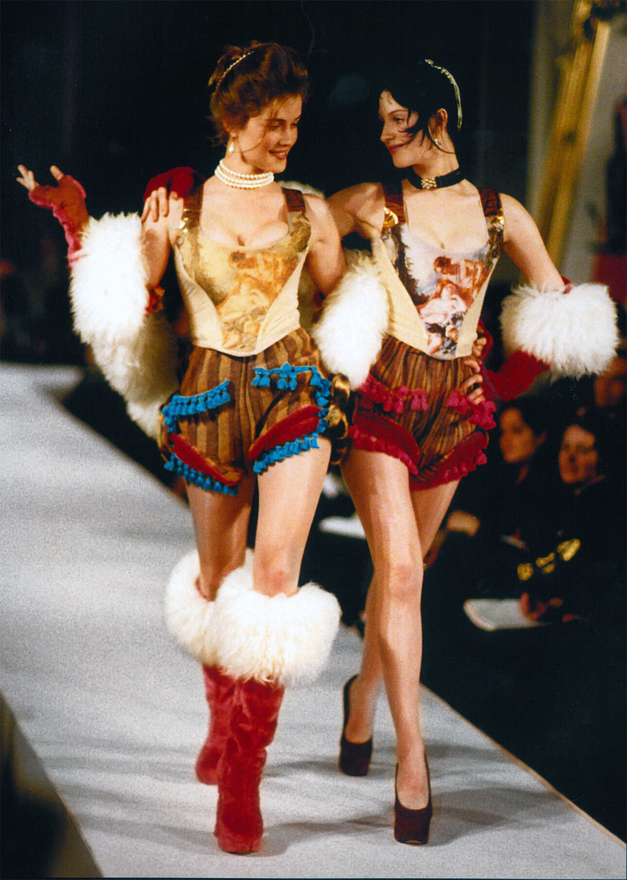 ウエストウッドの遺産：コルセット | Vivienne Westwood®