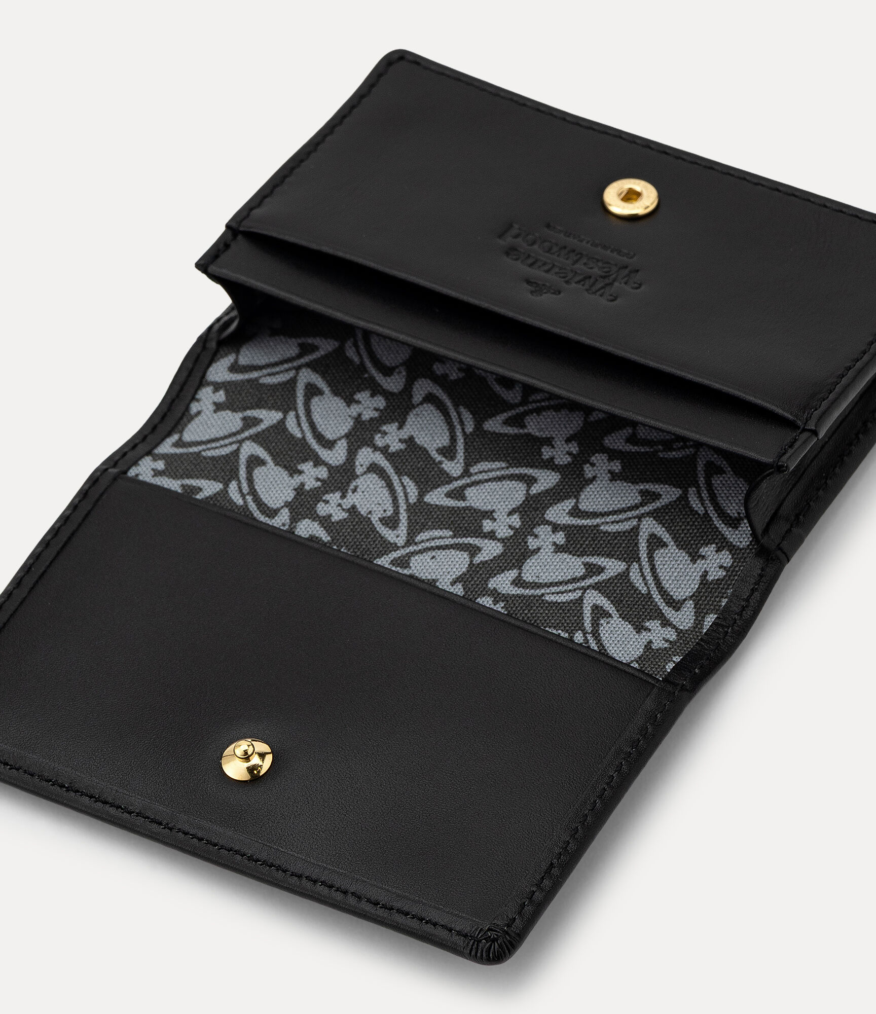 Executive Vintage Orb Flap Card Holder in BLACK | Vivienne Westwood®