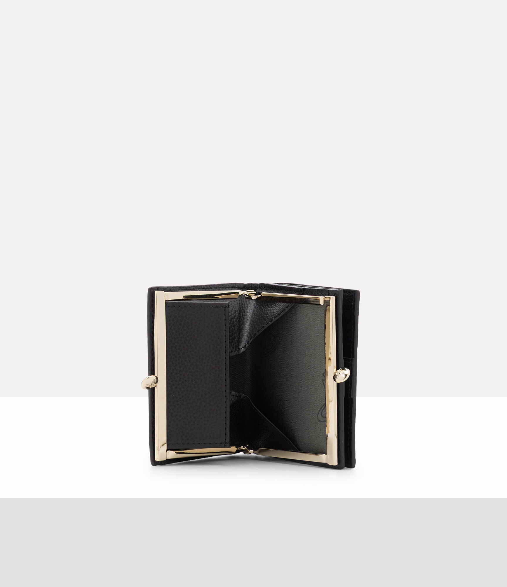Executive Clasp 二つ折りウォレット - ブラック | Vivienne Westwood®