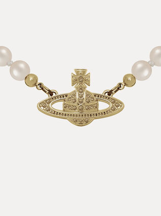 Mini Bas Relief Pearl Choker