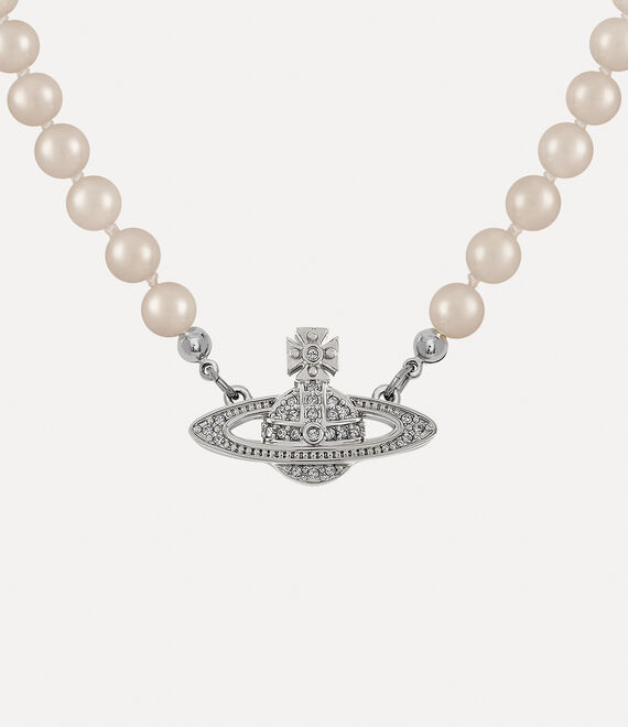 Mini Bas Relief Pearl Necklace1