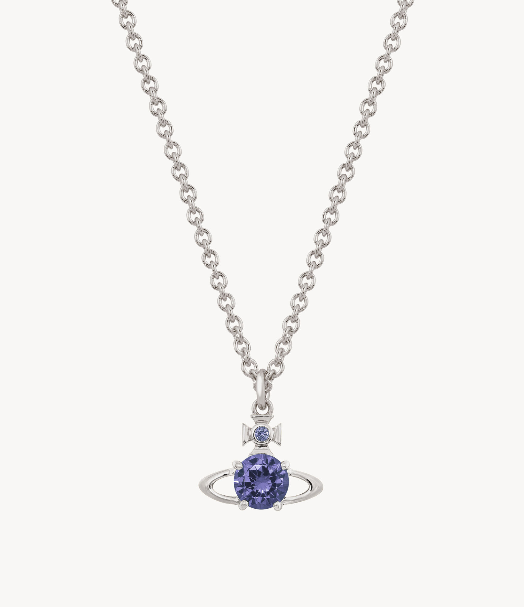 Man. Reina Pendant Necklace