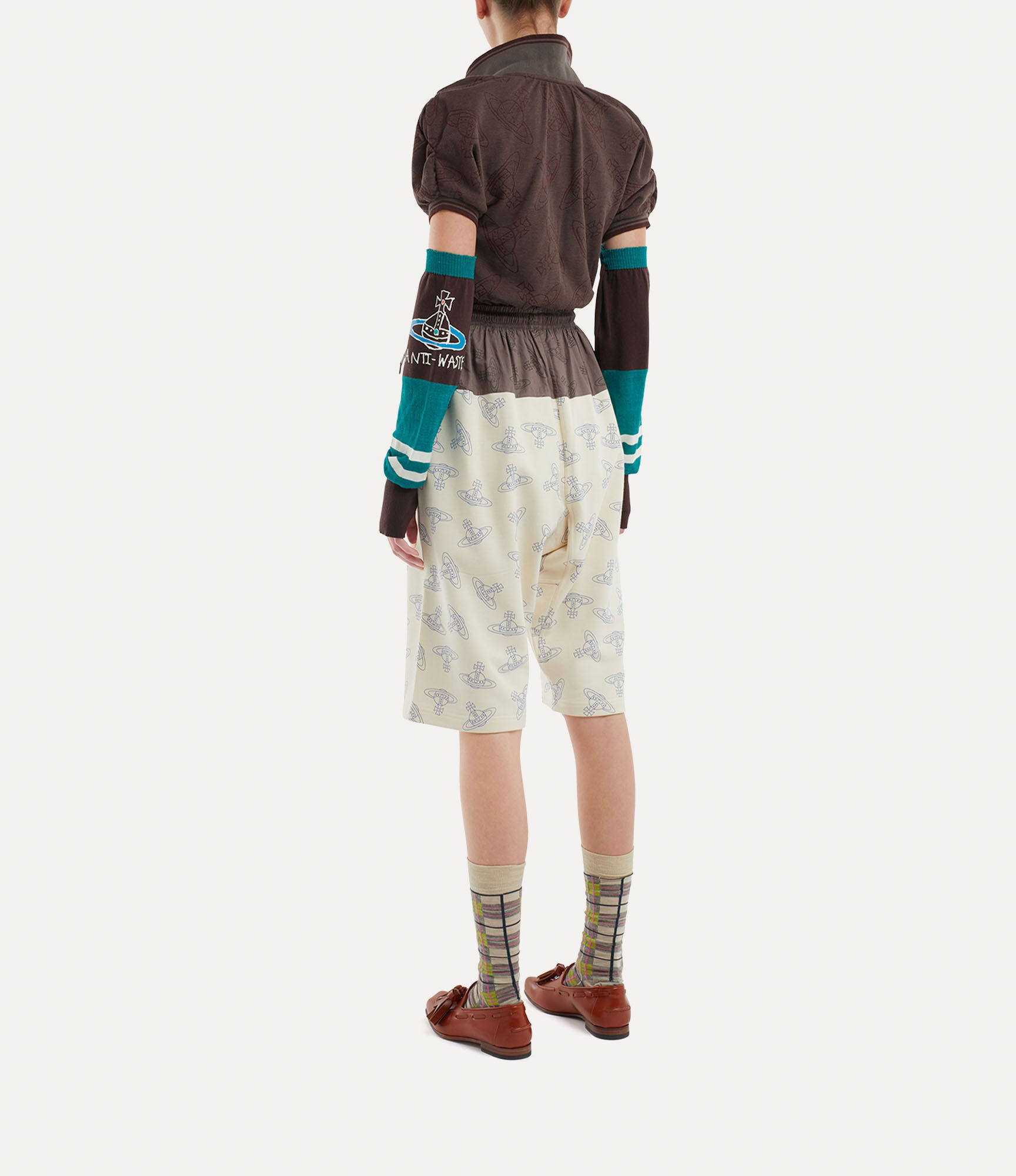 Frogging Arm Warmers in CACAOTEAL Vivienne Westwood®