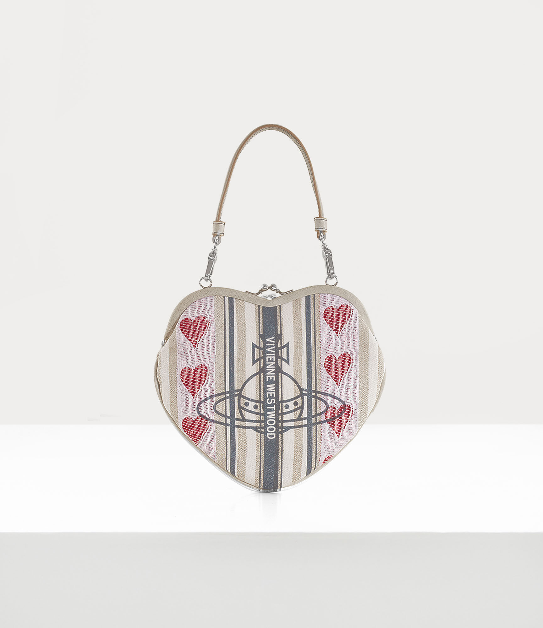 Belle Heart Frame Purse  large image number 1