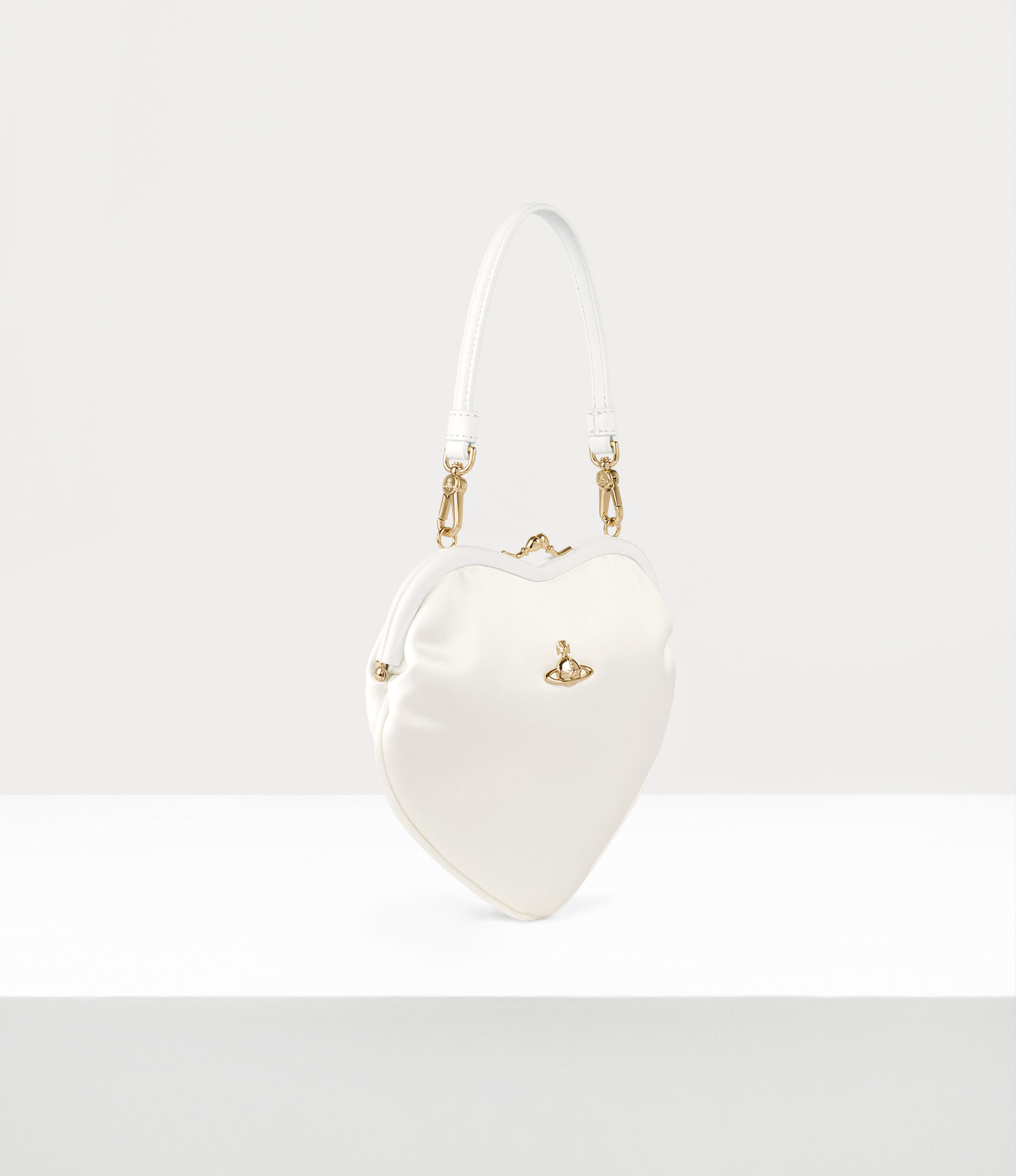 Belle Heart Frame Purse  large image number 2