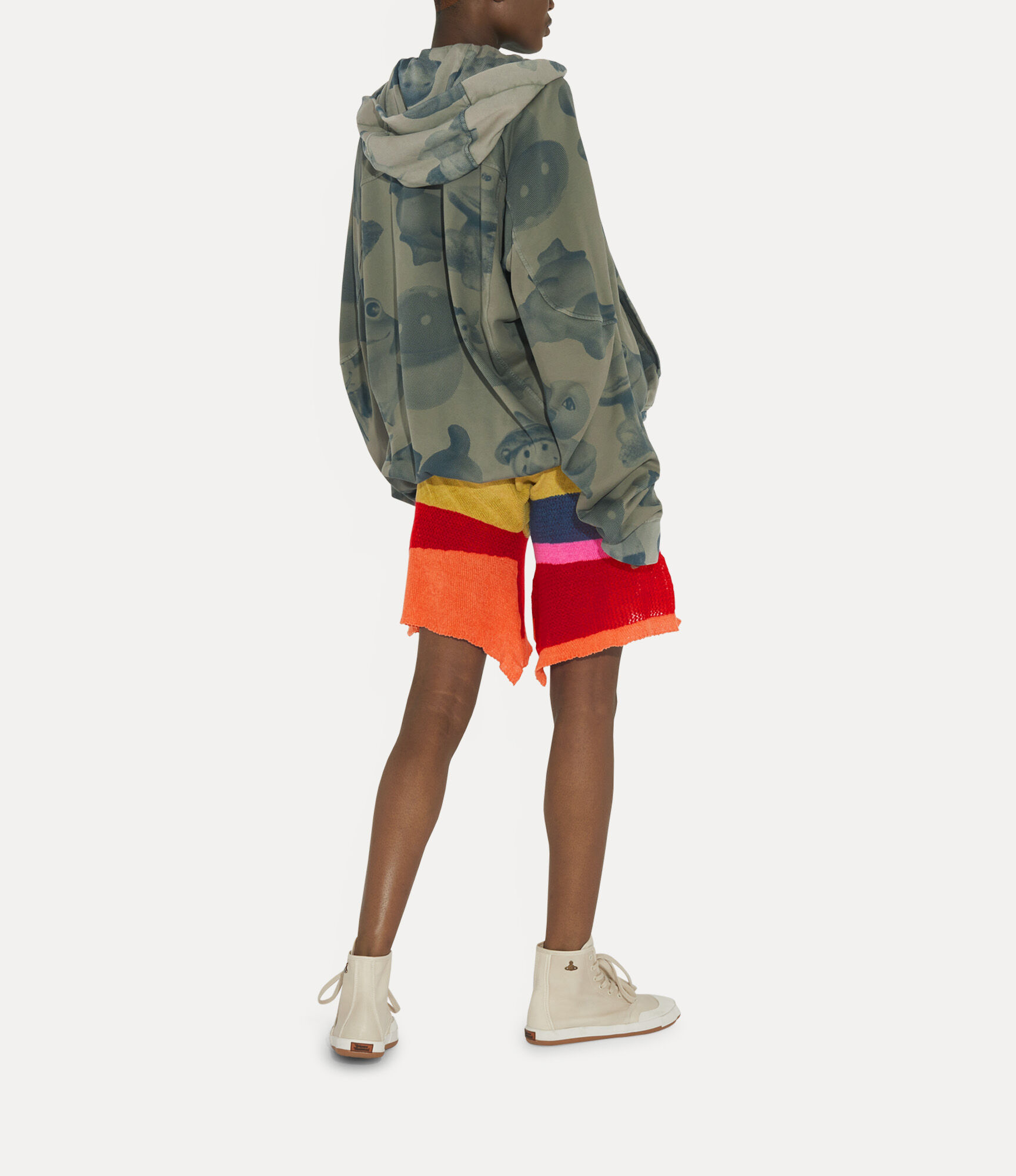 Distressed shorts   large image number 4