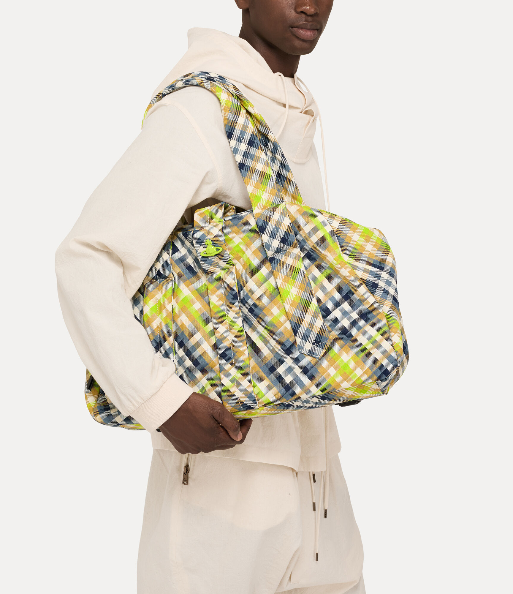 Sydney Weekender  large image number 3