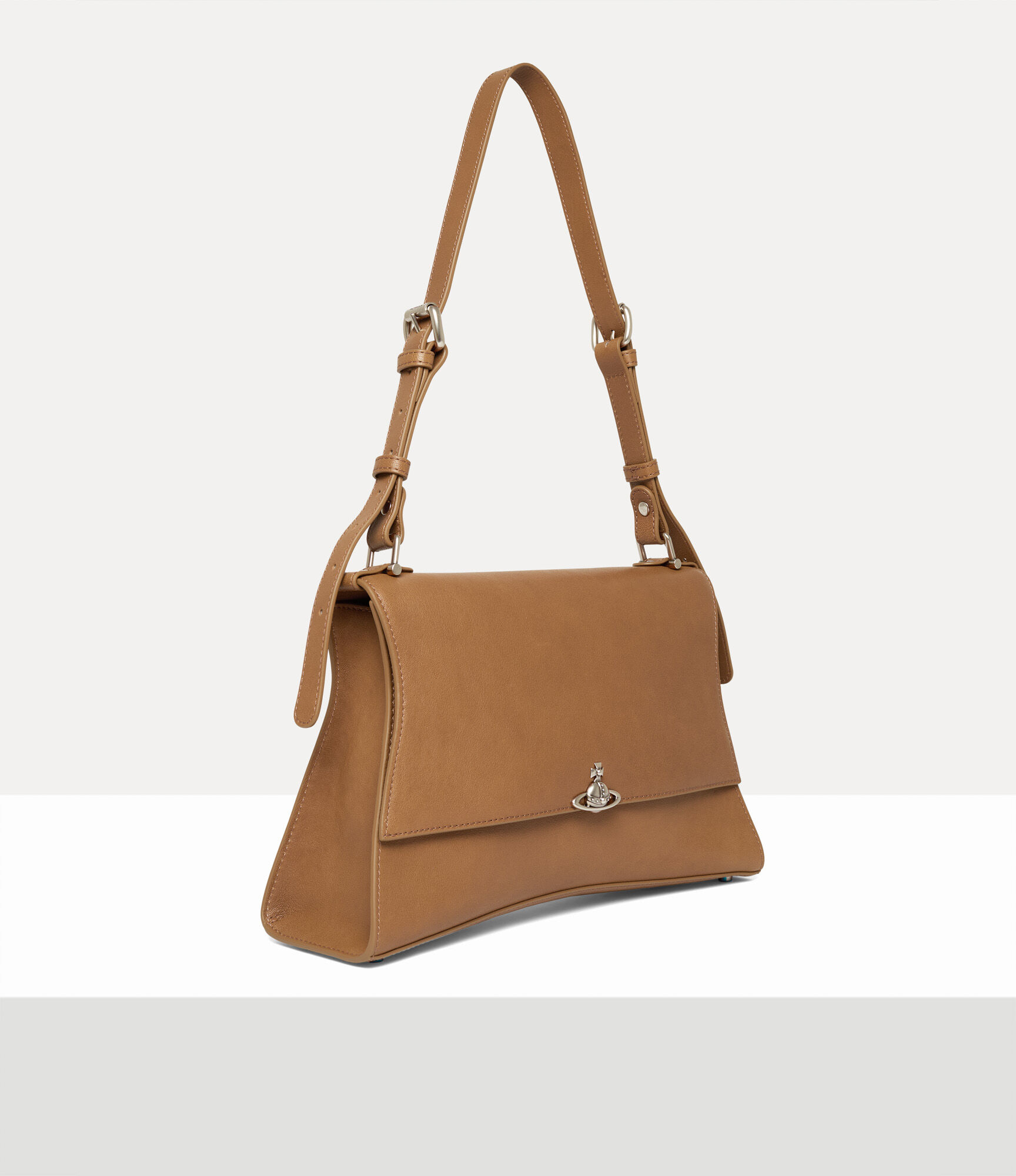 Bianca Medium Shoulder Bag  large image number 2