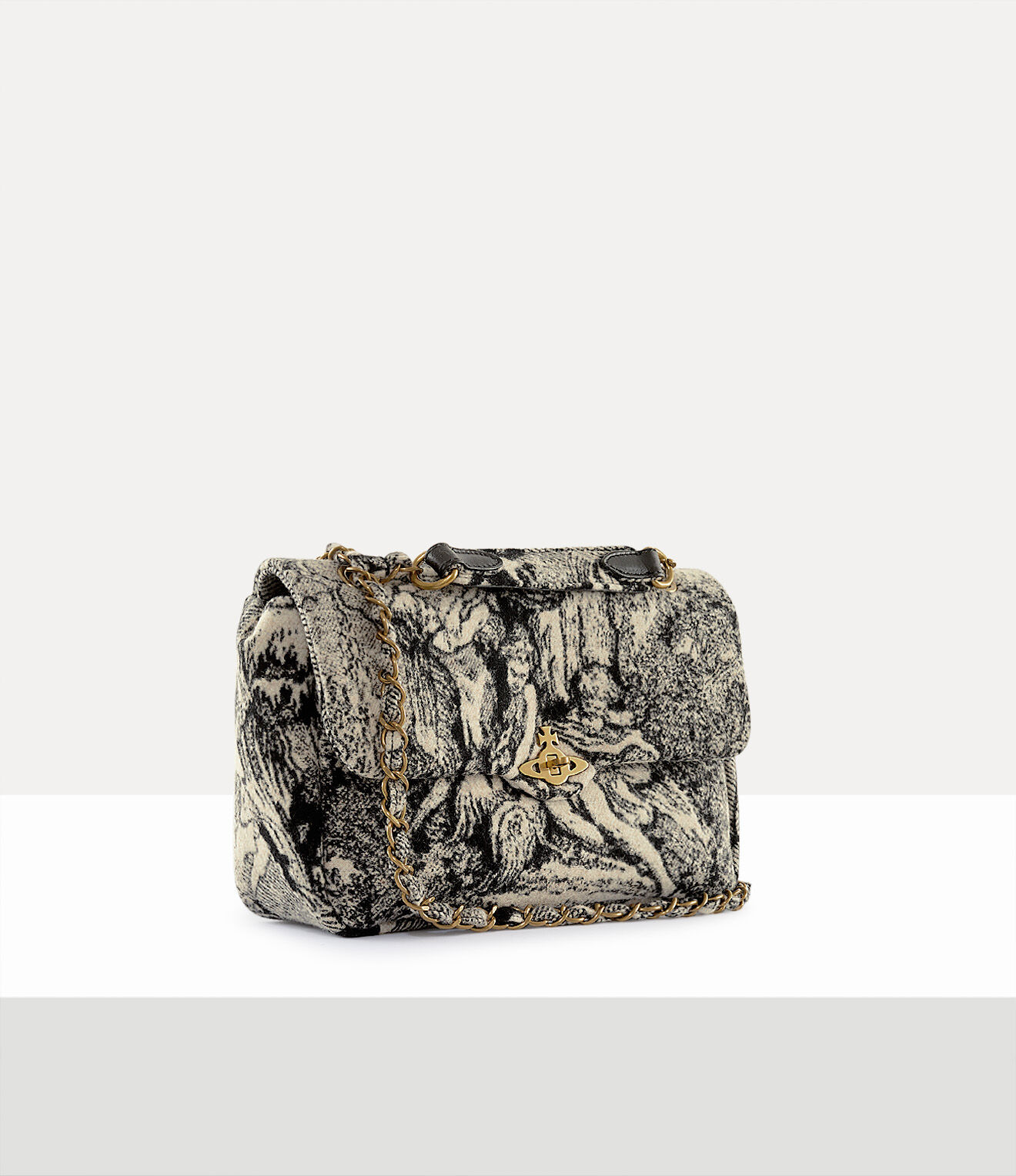 Anita Medium Chain Shoulder Bag  large image number 4