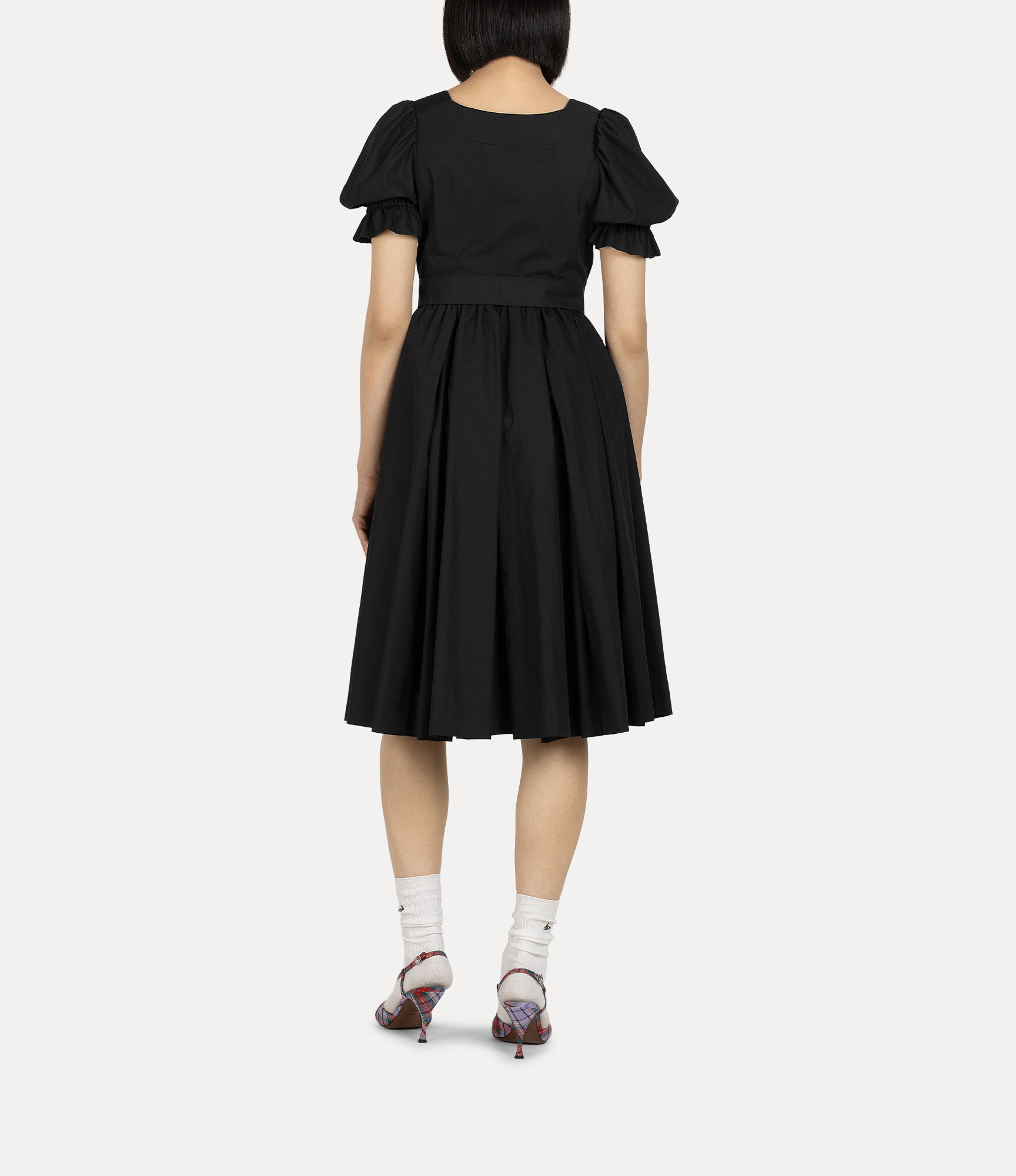 【完売品】Vivienne Westwood 黒ワンピース Typewriter Miter Big Pleat ドレス - ブラック | Vivienne Westwood®