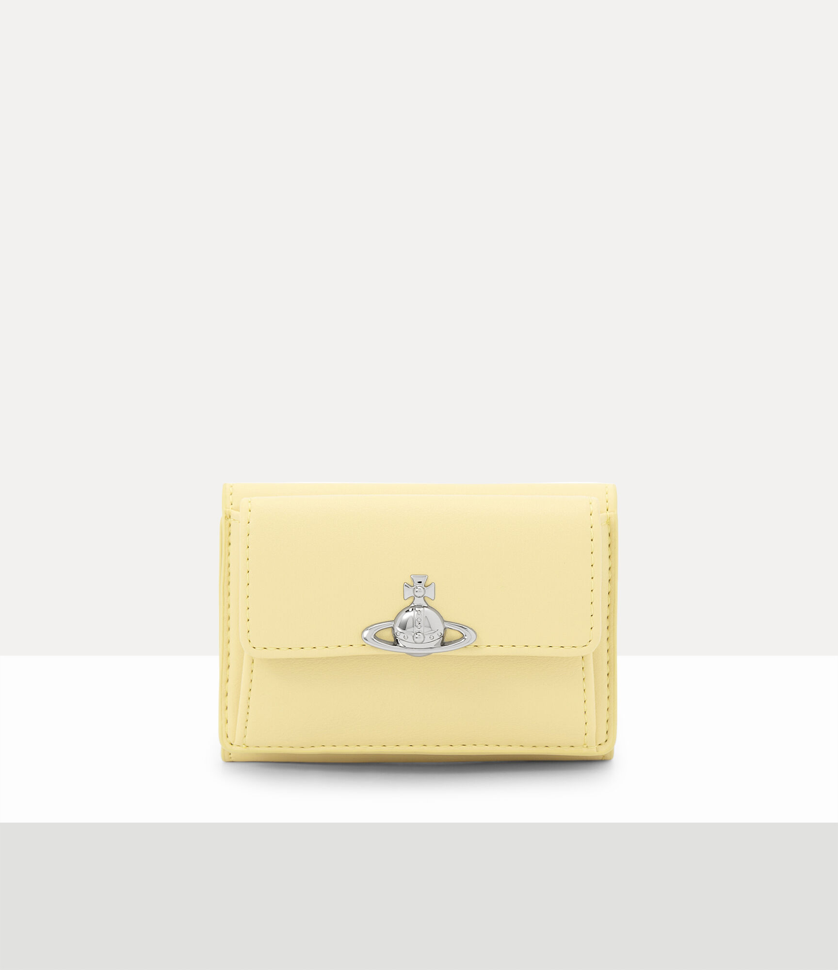 Small Flap Purse  large image number 1