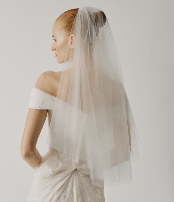 Classic Short Veil Accessoires cheveux mariage The Wedding Explorer Classic Short Veil Accessoires cheveux mariage The Wedding Explorer