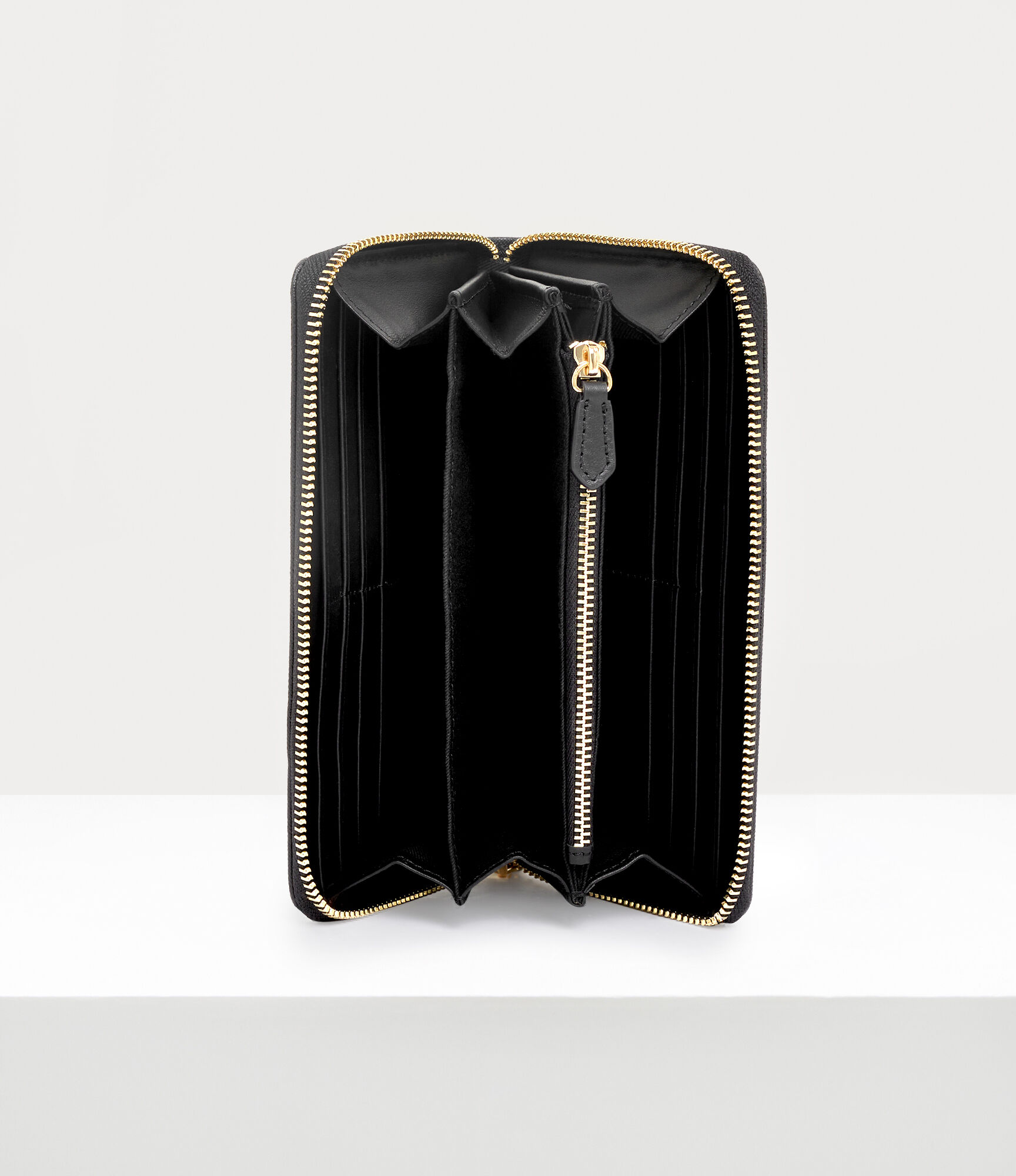 Classic Zip Round Wallet in BLACK | Vivienne Westwood®