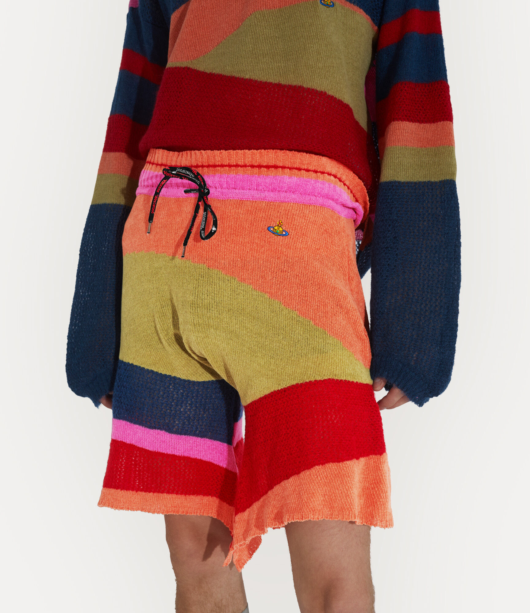 Distressed shorts   large image number 8