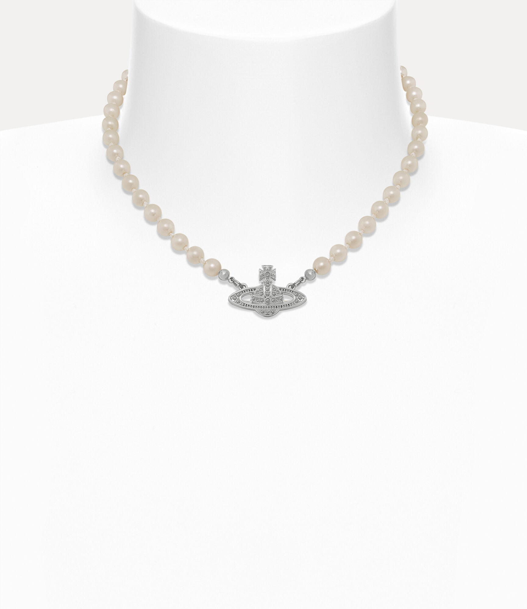 Mini Bas Relief Pearl Choker