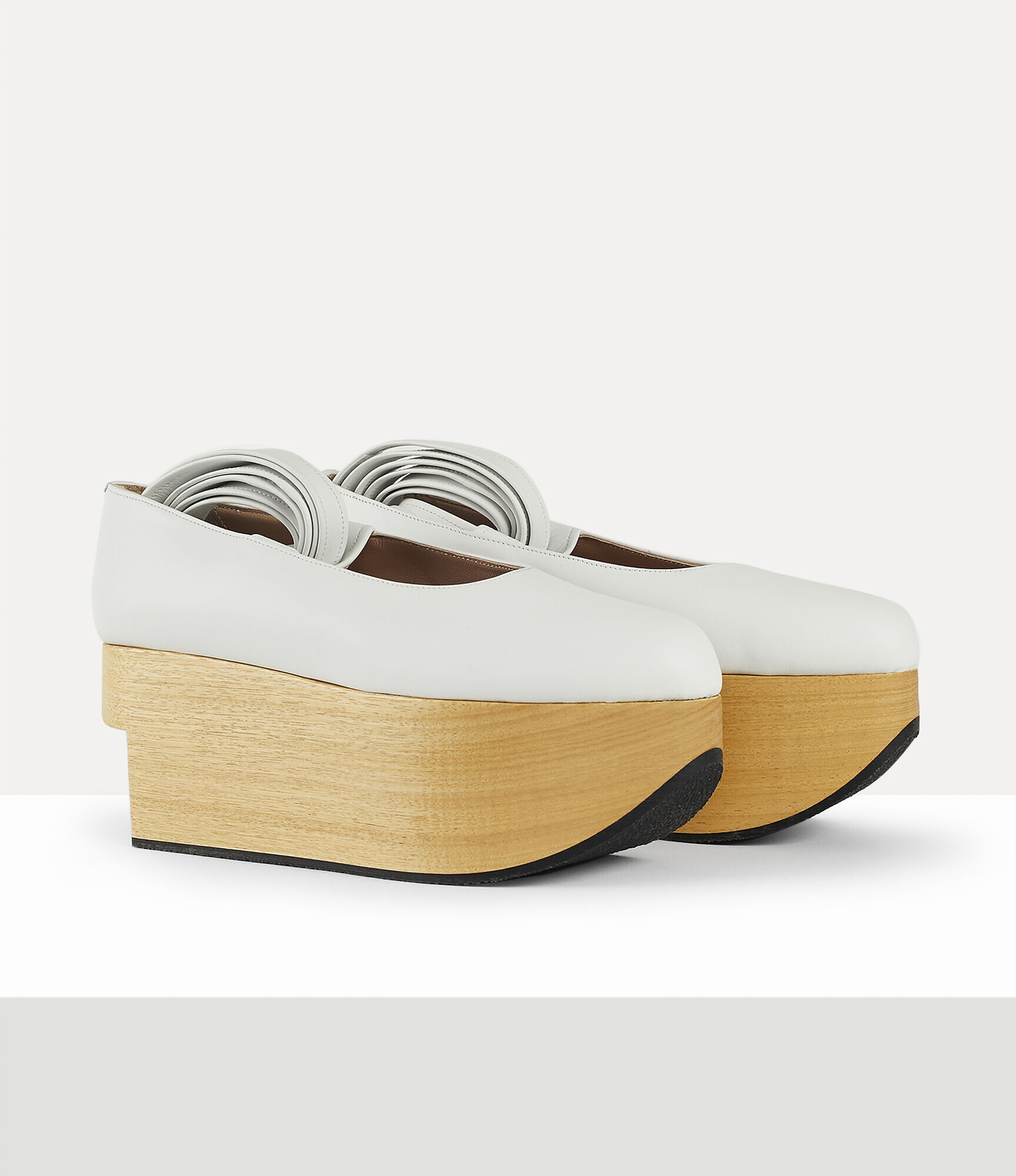 ヴィヴィアンウエストウッド ROCKING HORSE BALLERINA Rocking Horse Ballerina Shoe in BLACK- | Vivienne Westwood®