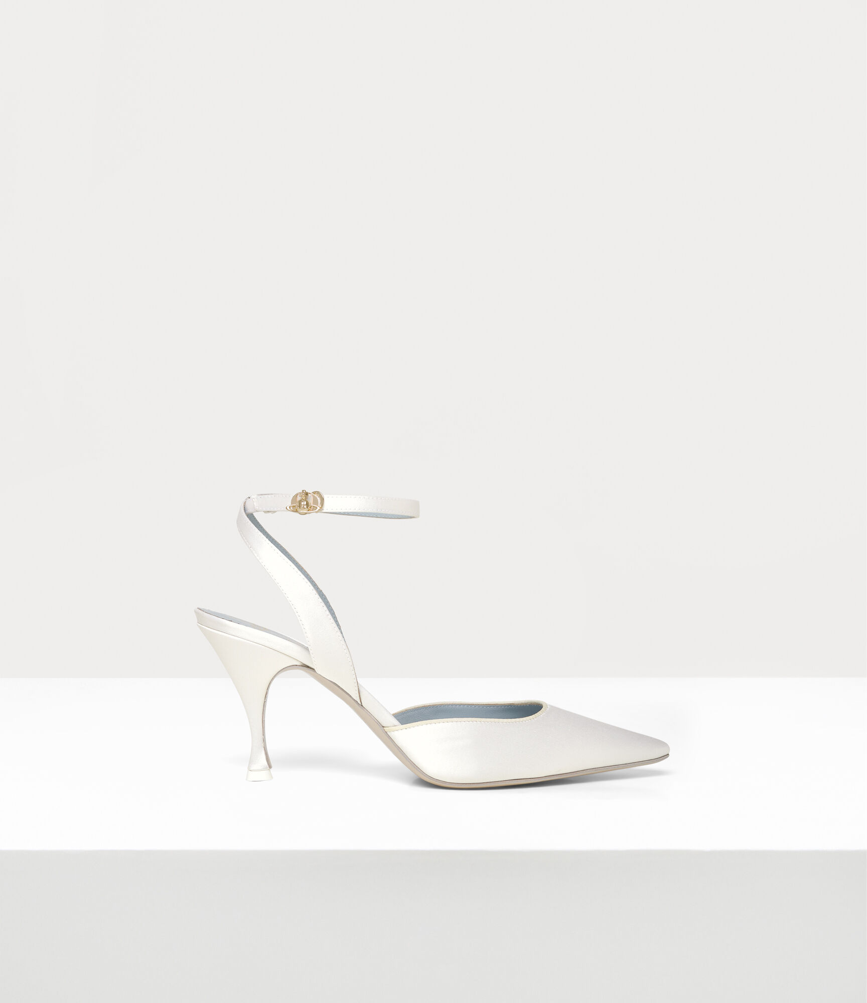 Pin Heel Point Slingback Shoe