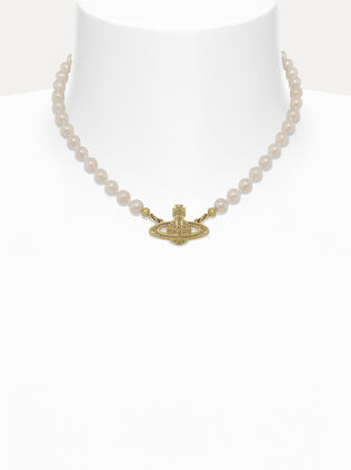 Mini Bas Relief Pearl Choker
