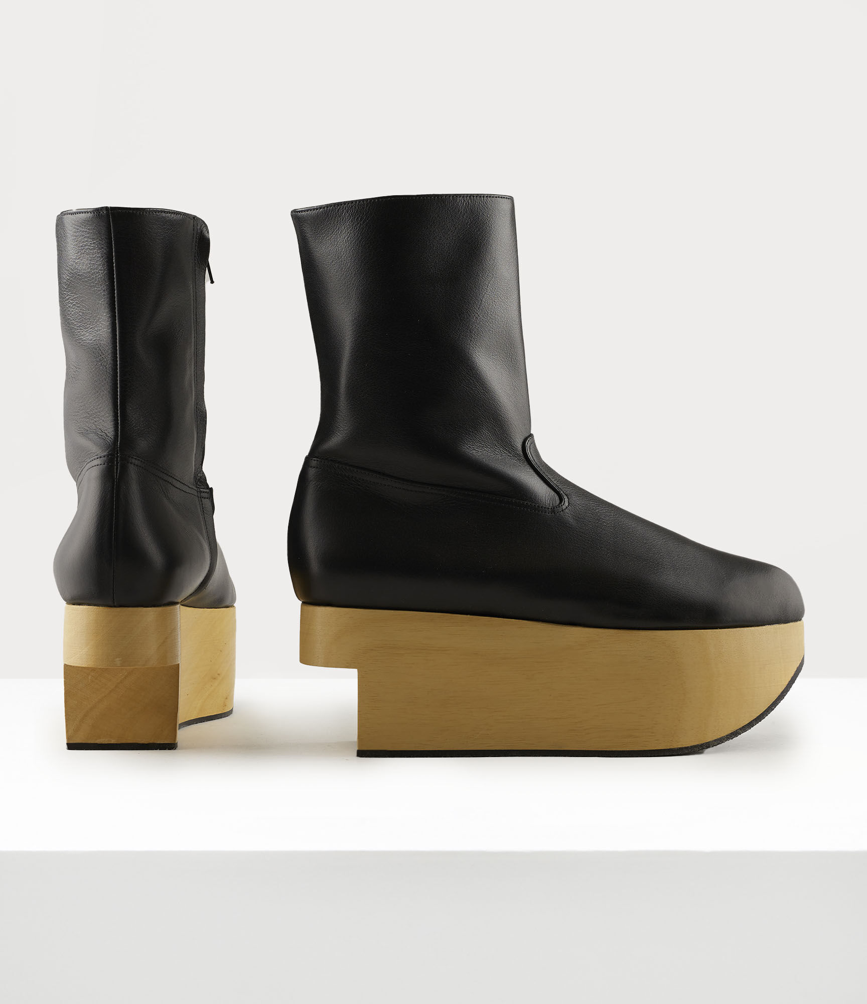 Rocking Horse Boot in BLACK | Vivienne Westwood®