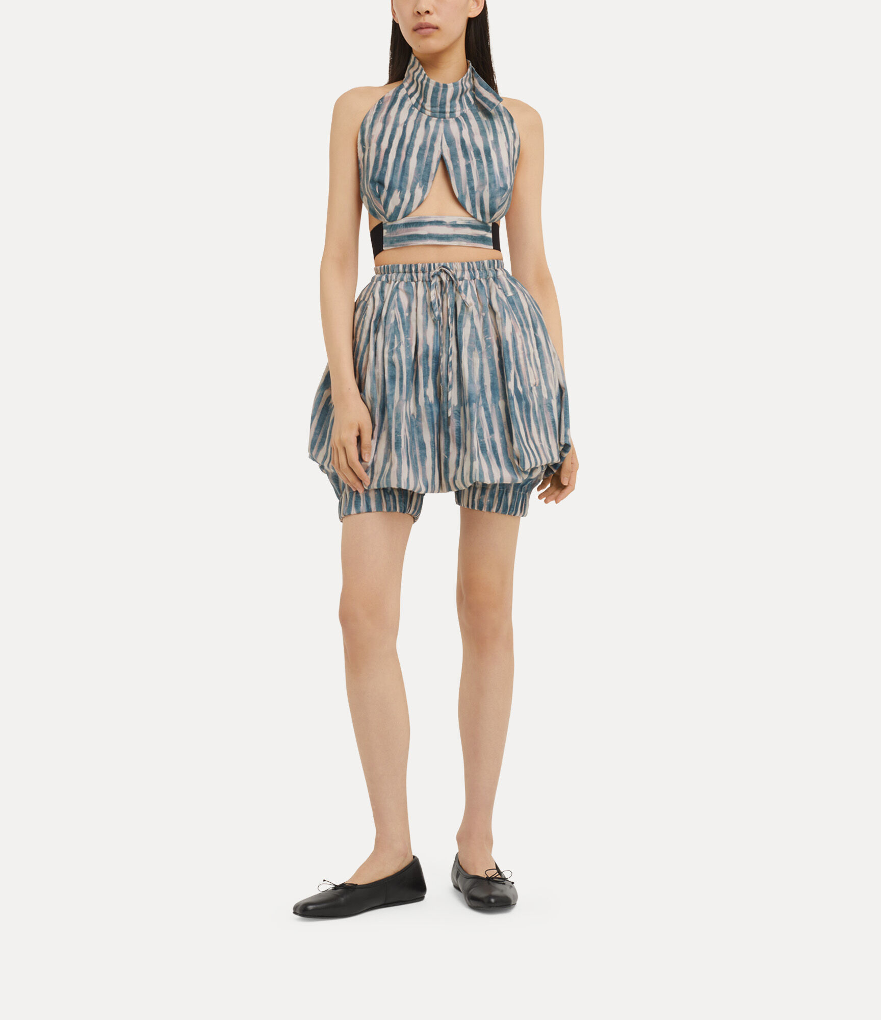 Bloomers  large image number 2