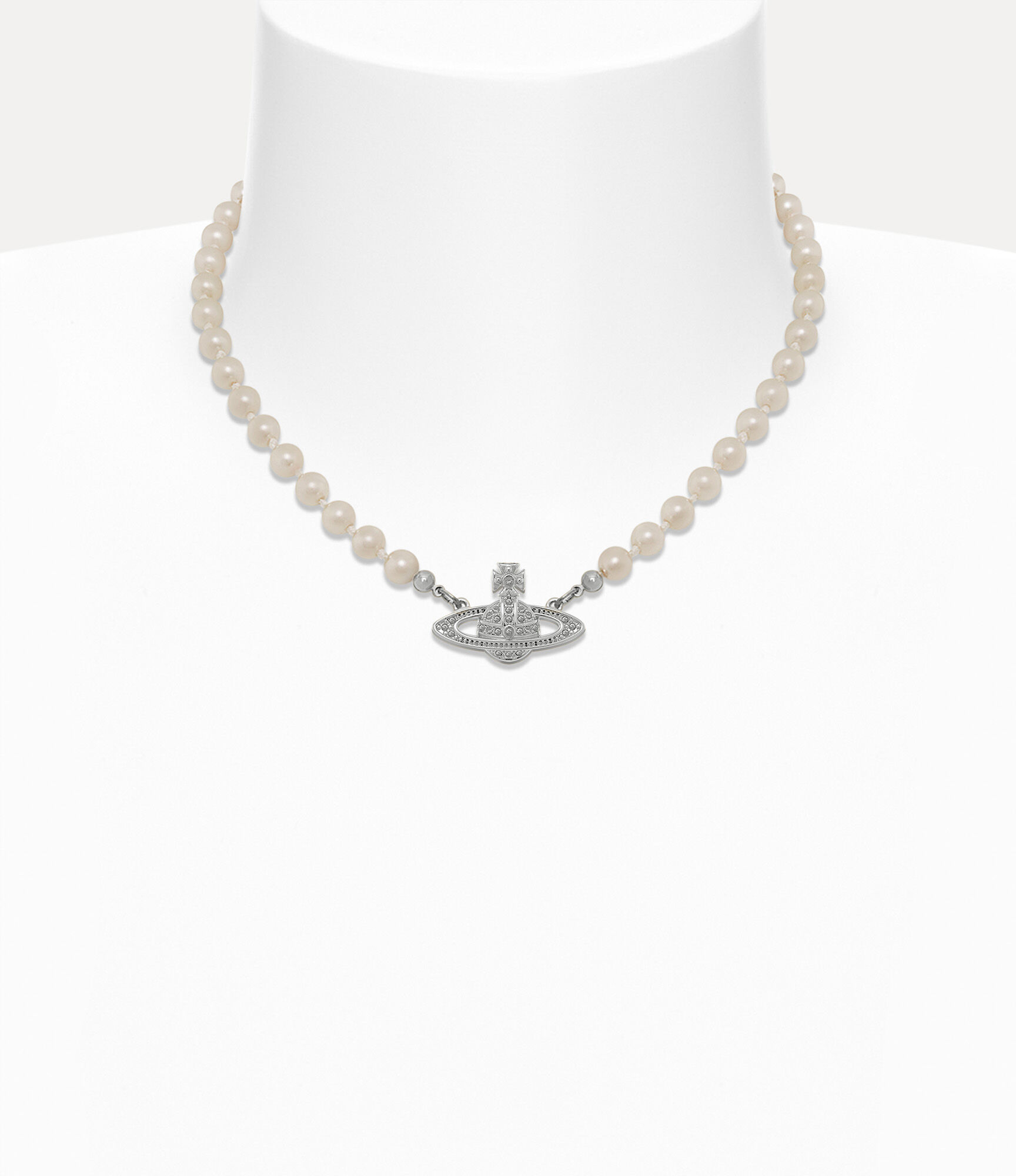 Mini Bas Relief Pearl Choker