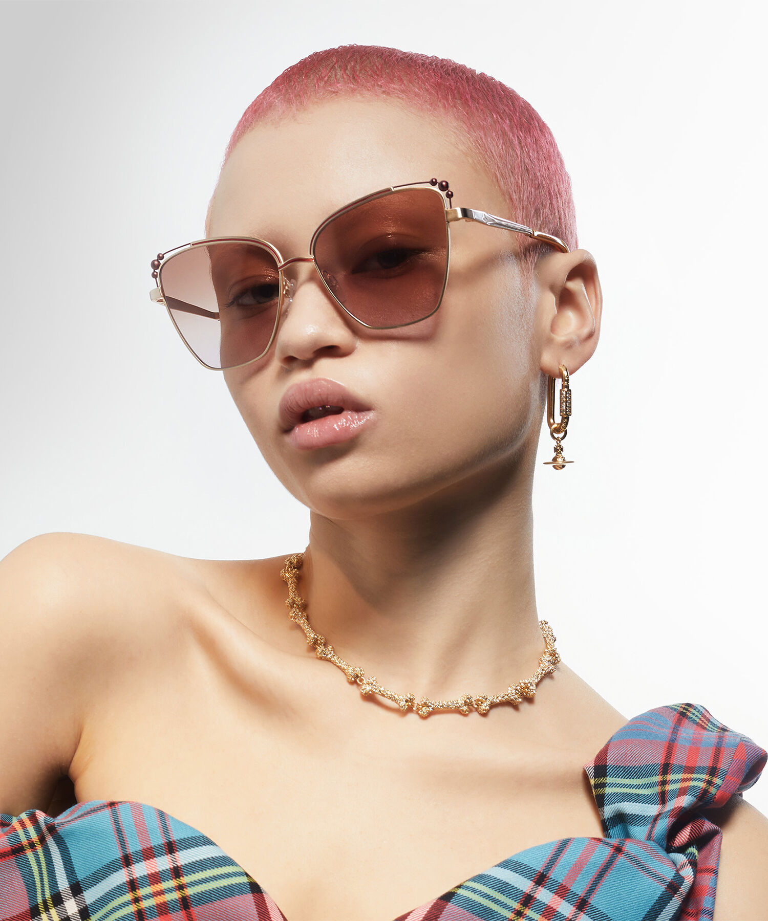 Ada  large image number 6