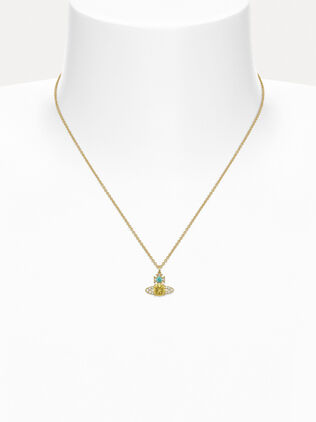 Ismene Pendant Necklace