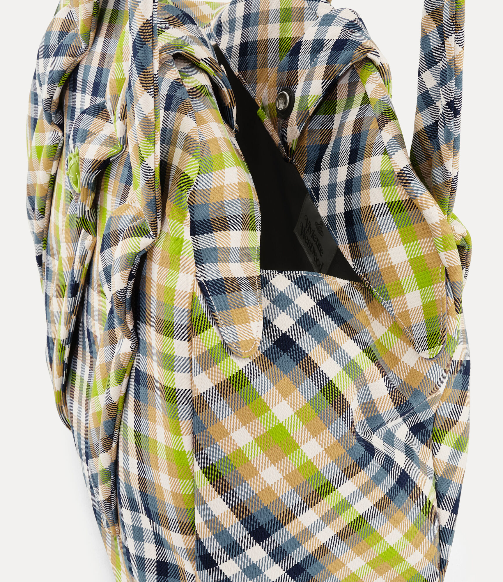 Sydney Weekender  large image number 5