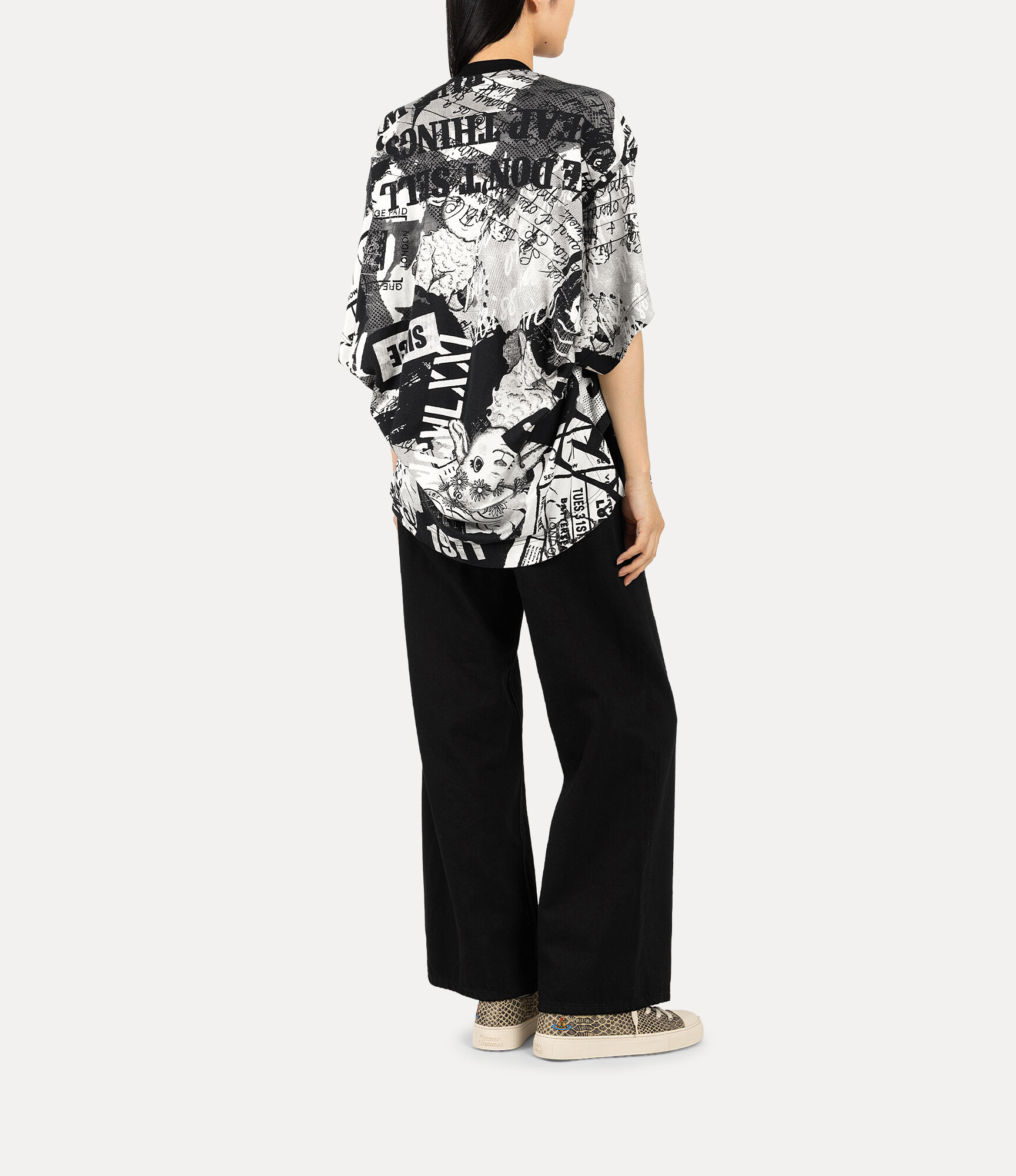 Tabloid Pillow T-shirt  large image number 3