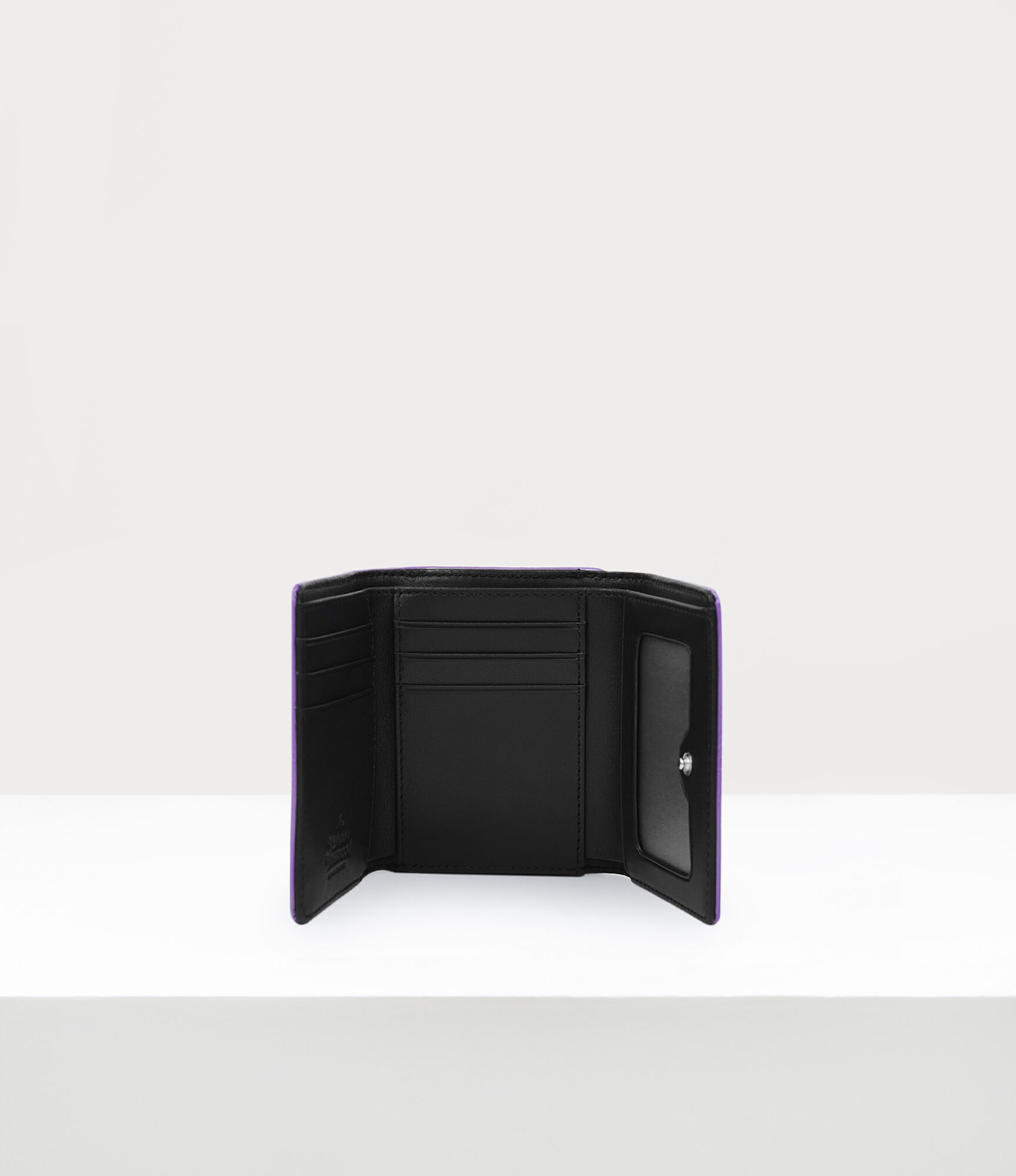 Shiny patent small frame wallet  large image number 3