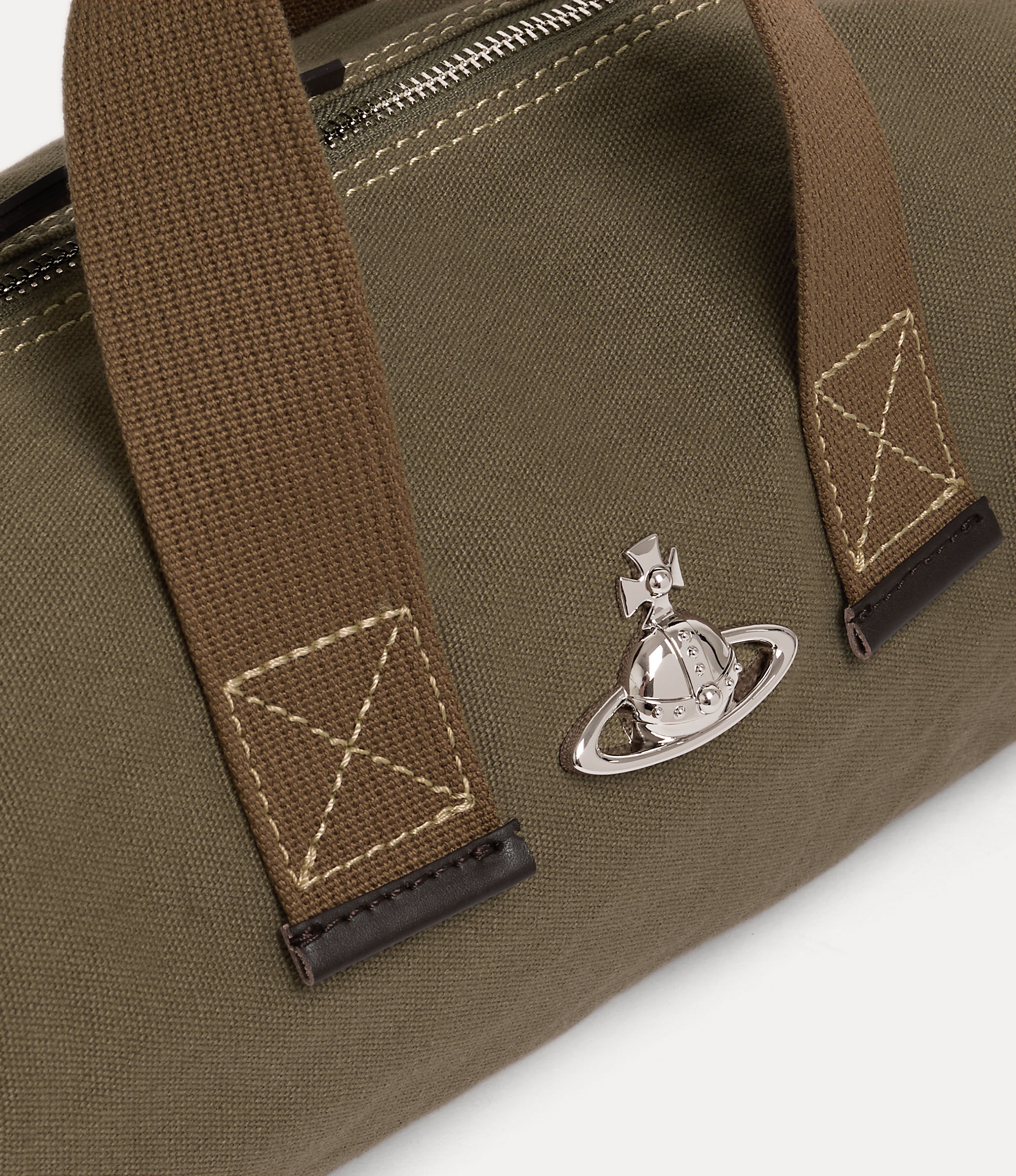 ハ*ミ様 希少品！ほぼ未使用品 Vivienne westwood バーバリーコ Paul シリンダークロスボディ - アーミーグリーン | Vivienne Westwood®