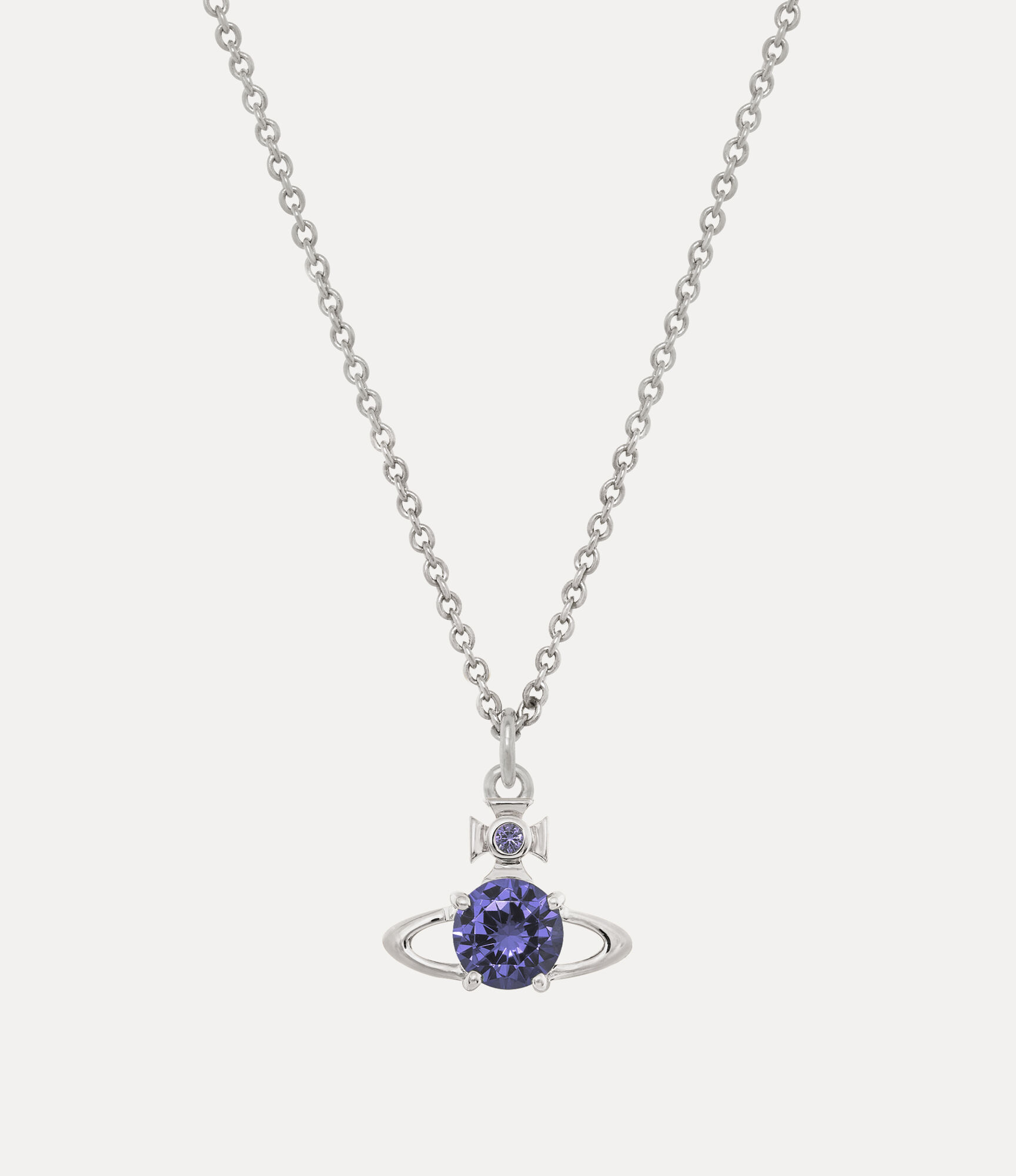 Reina Pendant Necklace