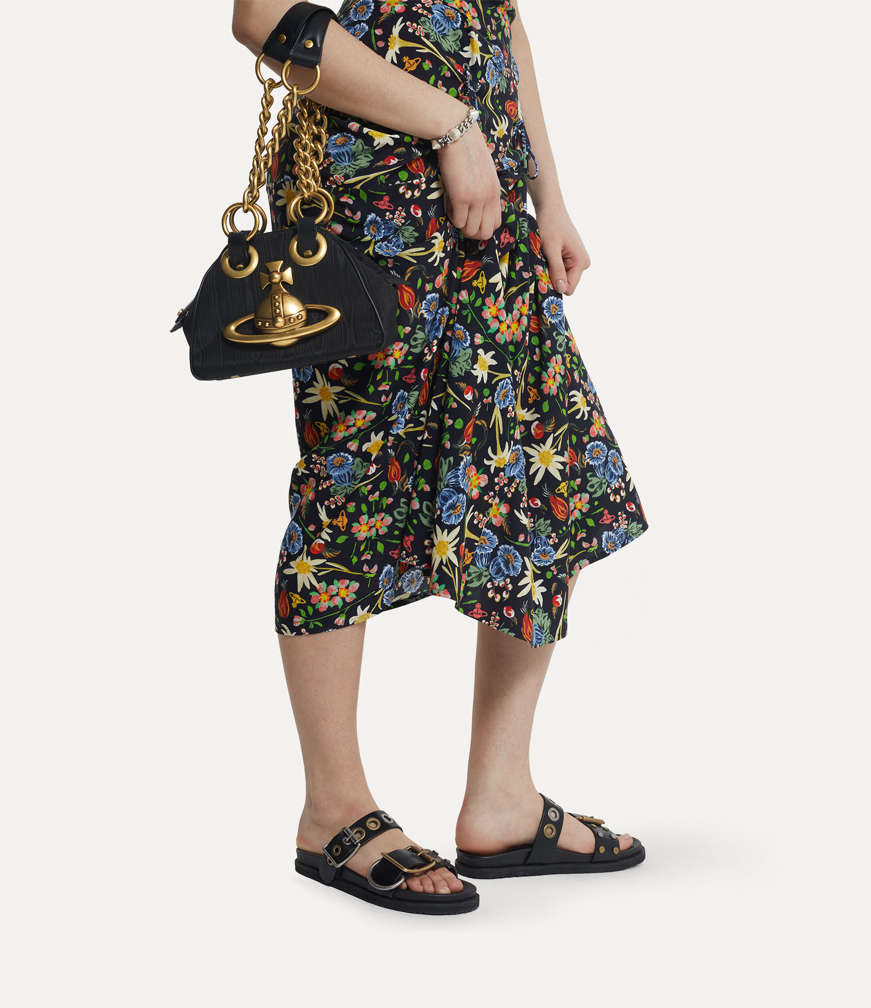 Archive orb chain handbag  large image number 2