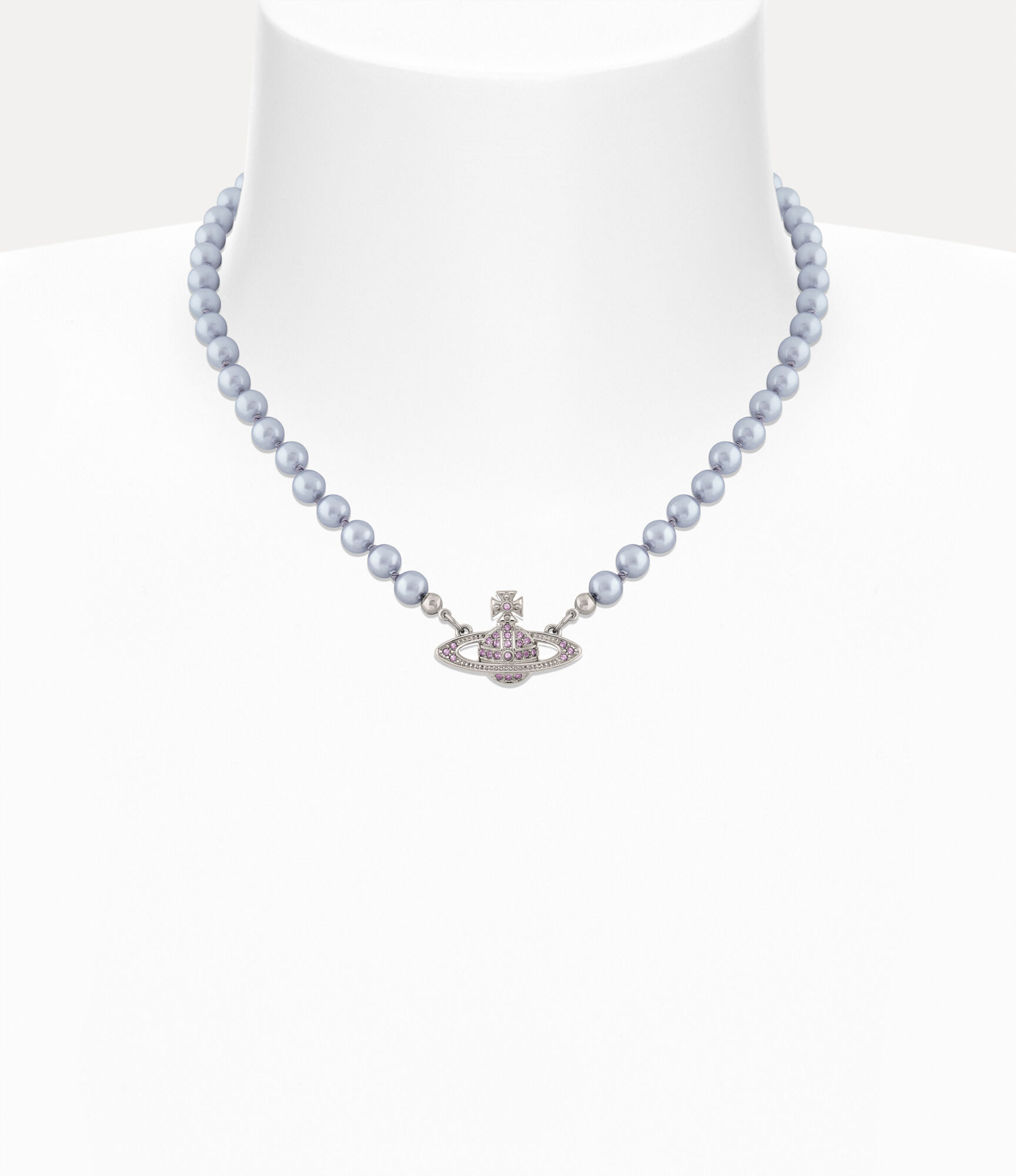  Mini Bas Relief Pearl Choker
