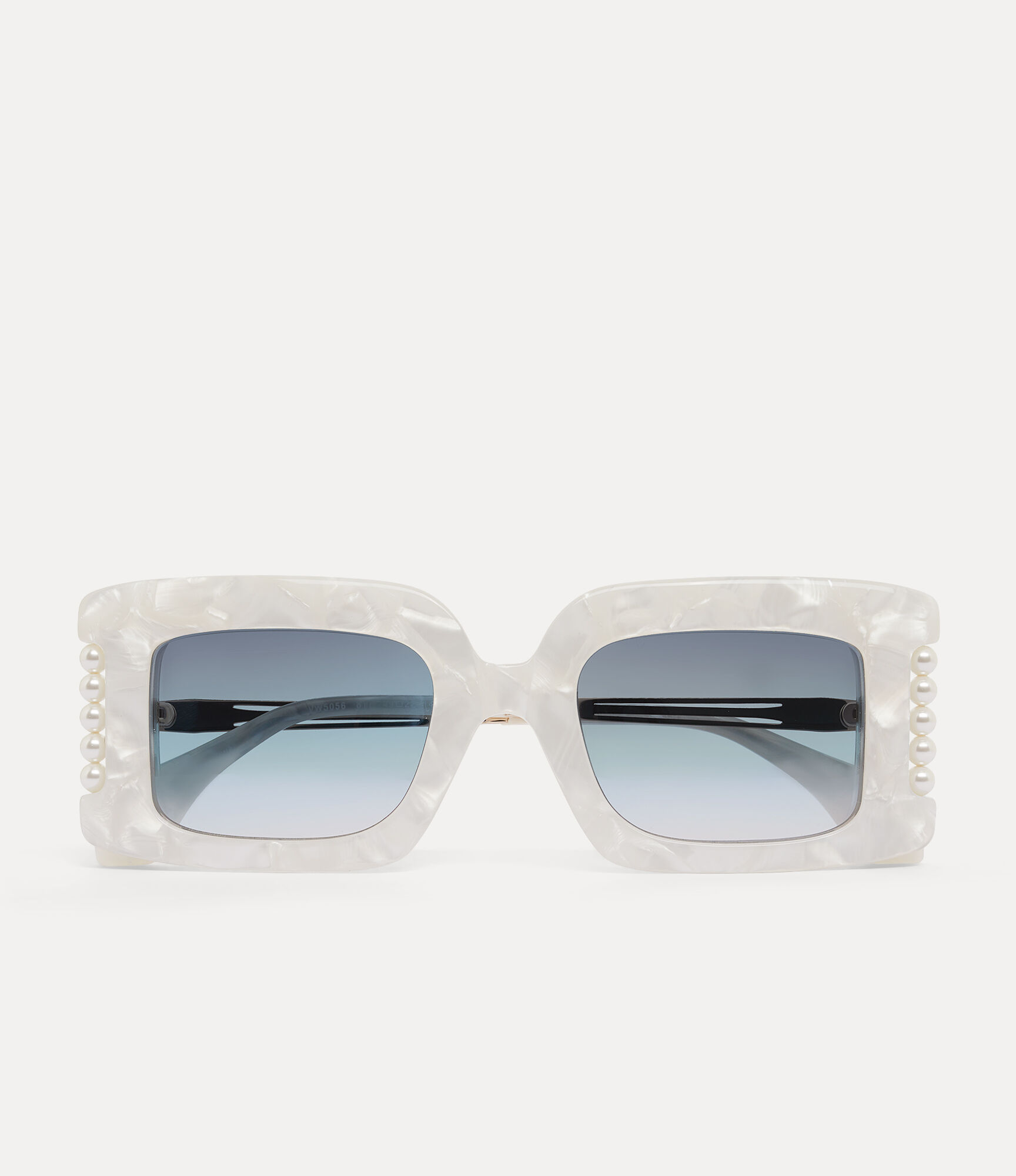 Judy  large image number 1