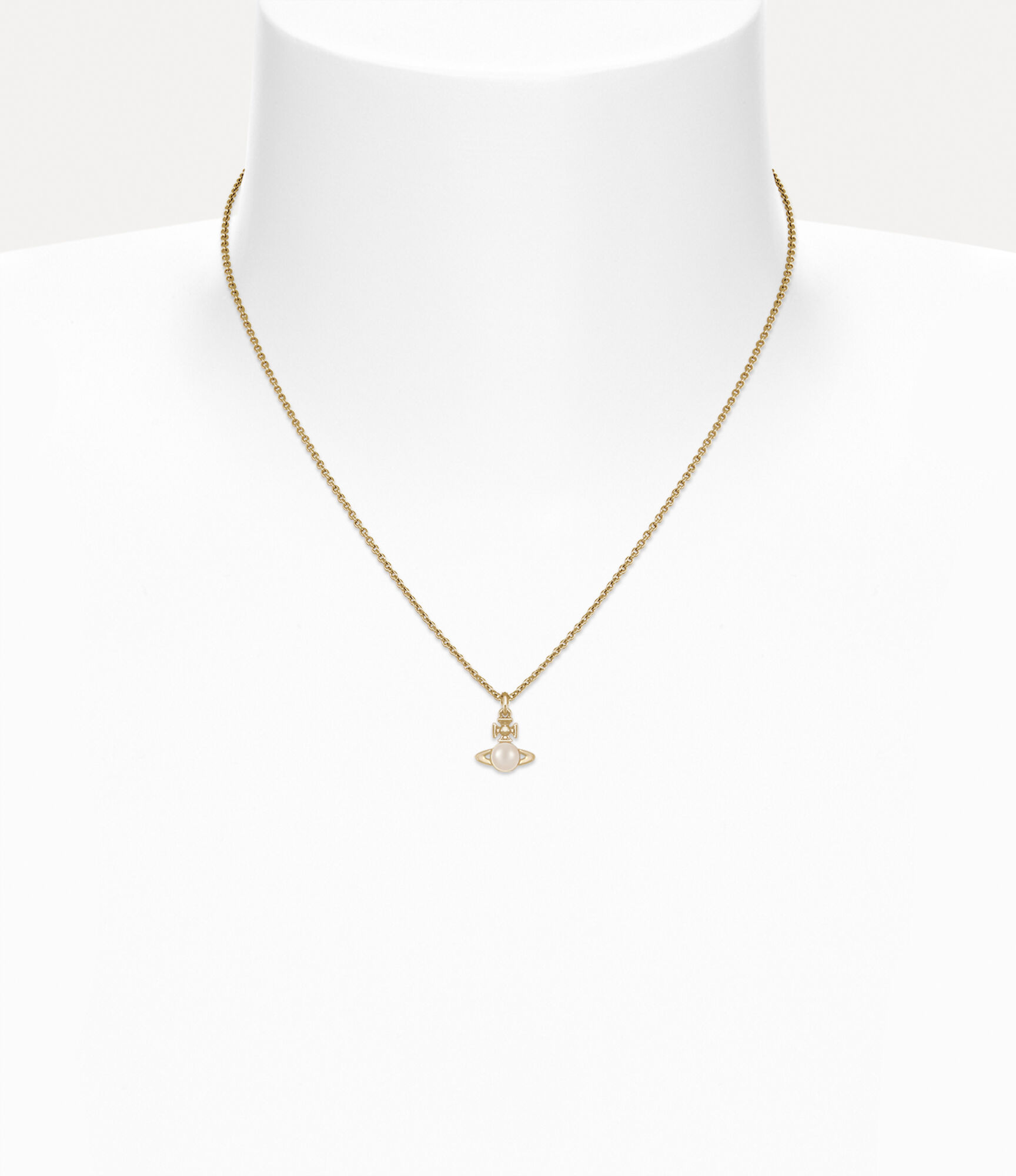 Balbina Pendant Necklace   large image number 2