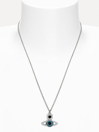 Man. Deanna Pendant Necklace 