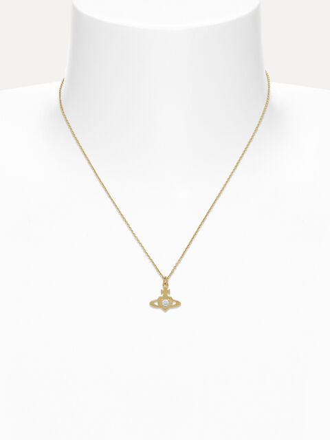 Noella Pendant Necklace