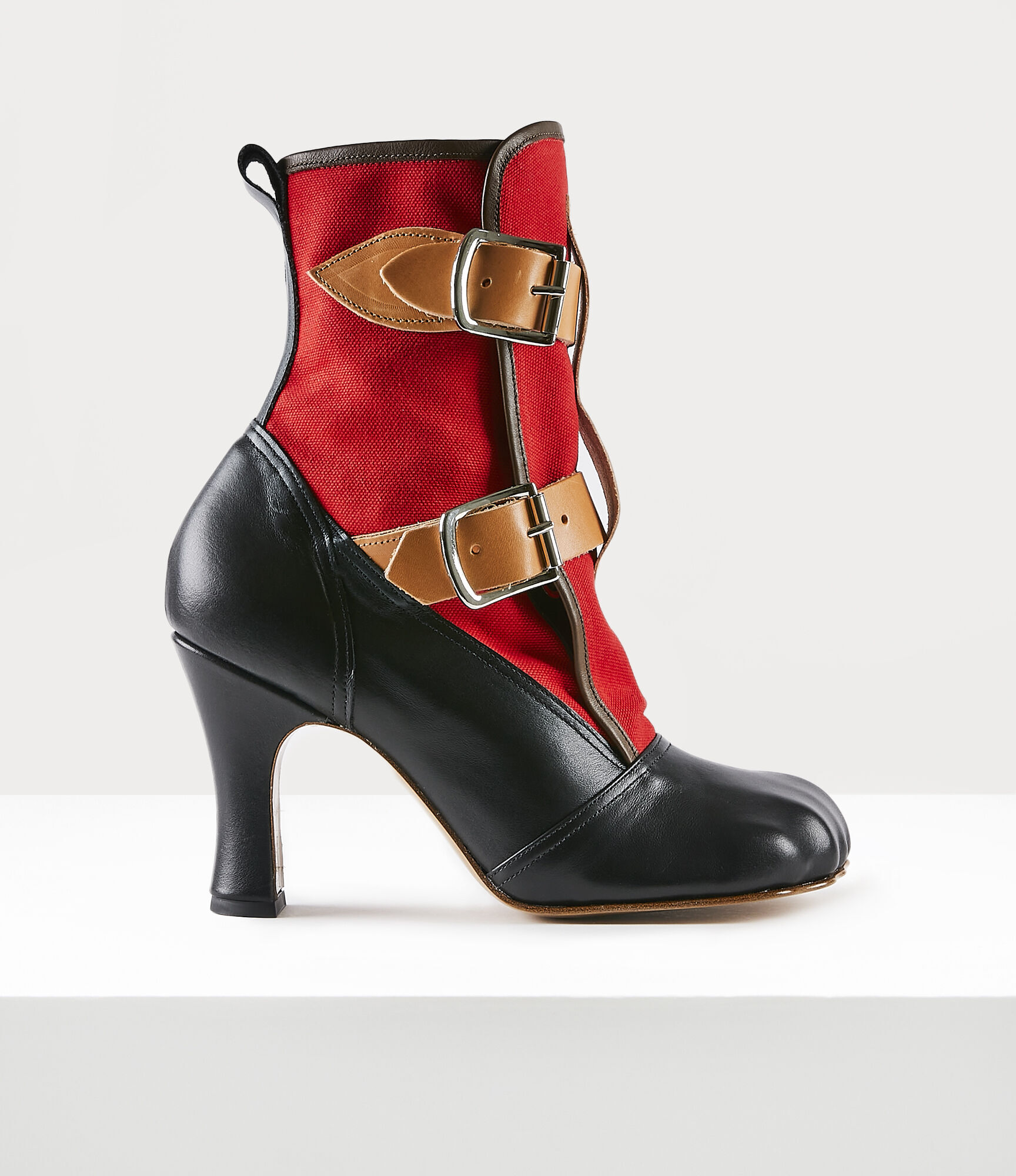 Bondage Boot  large image number 1