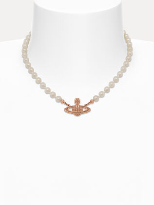 Mini Bas Relief Pearl Choker