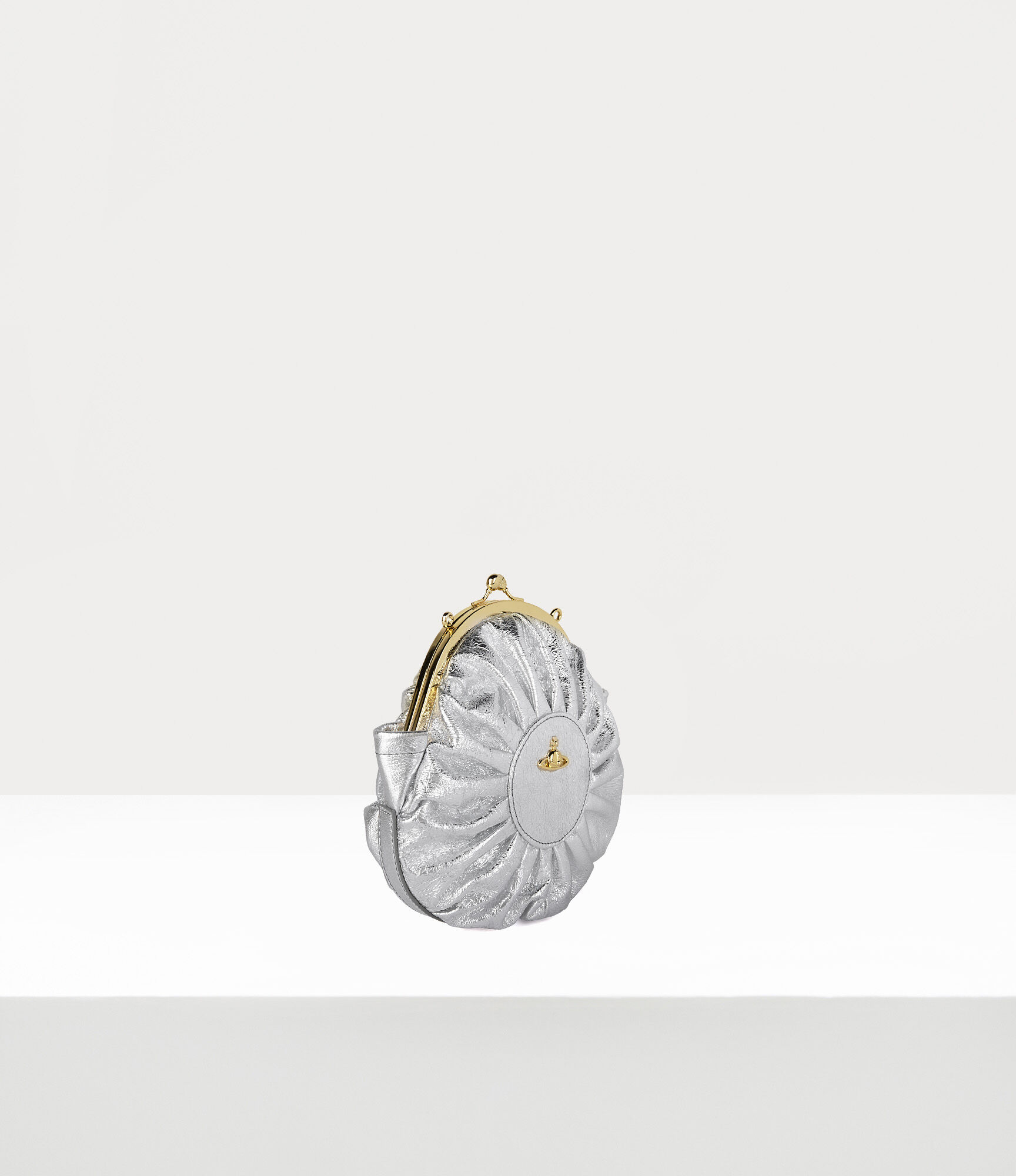 Rosie Circle Frame Crossbody Bag  large image number 3