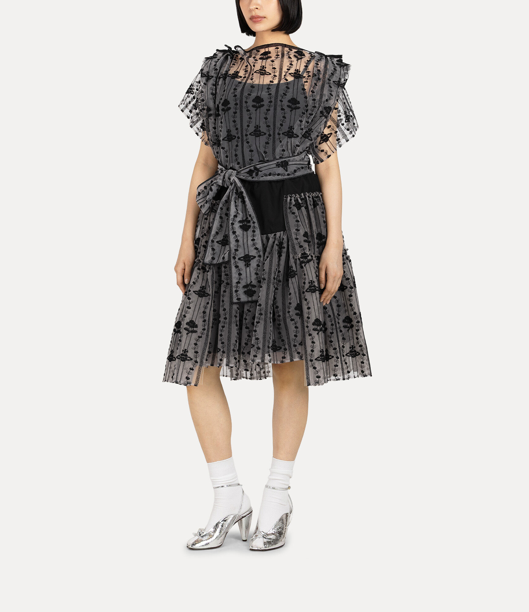 Flower orb Tulle Embroidery Skirt in BLACK | Vivienne Westwood®