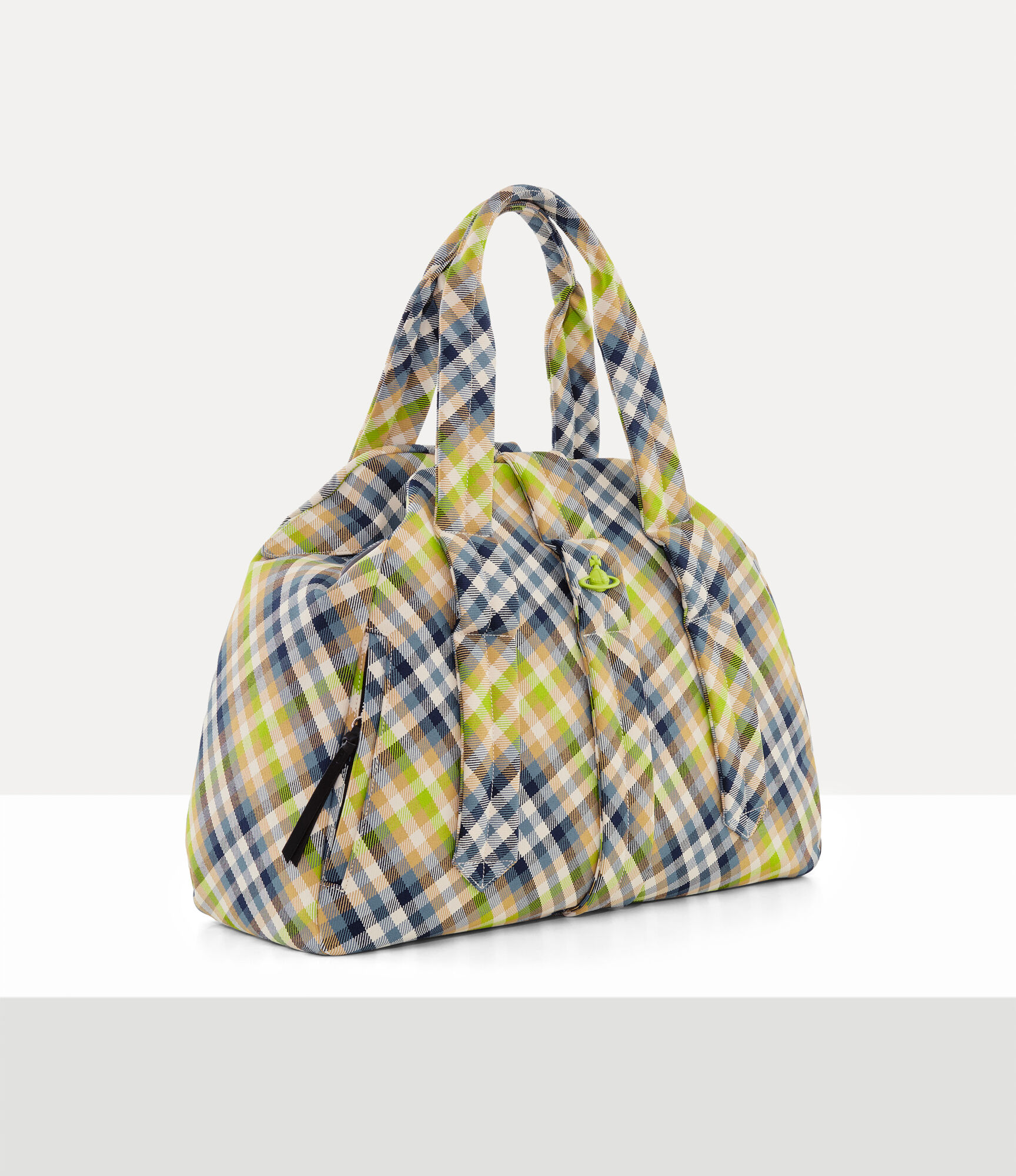 Sydney Weekender  large image number 4