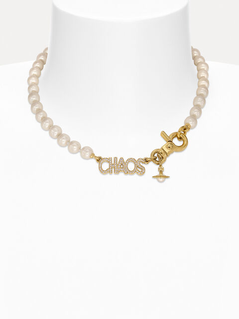 Chaos Pearl necklace
