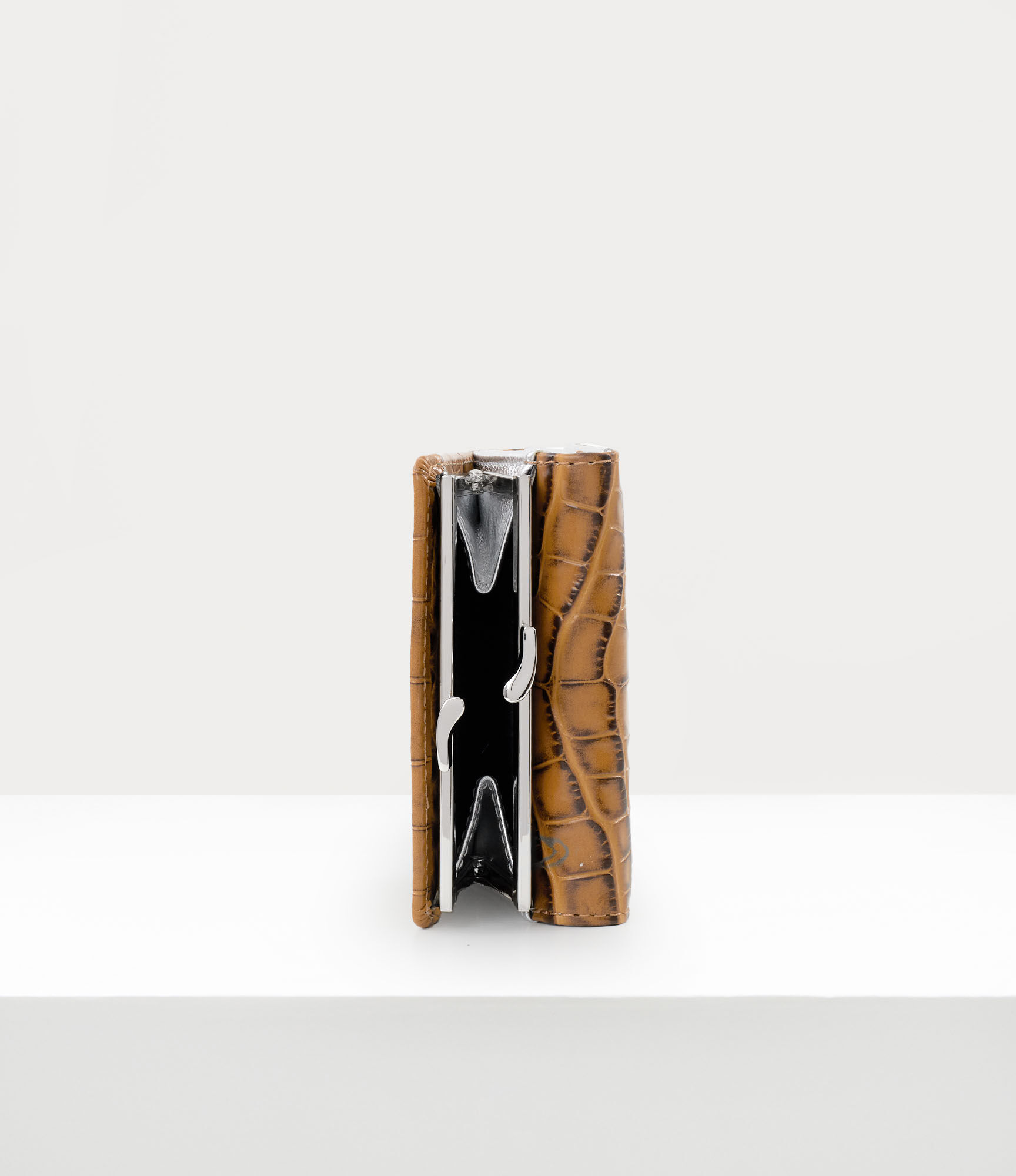 Small frame wallet  large image number 3