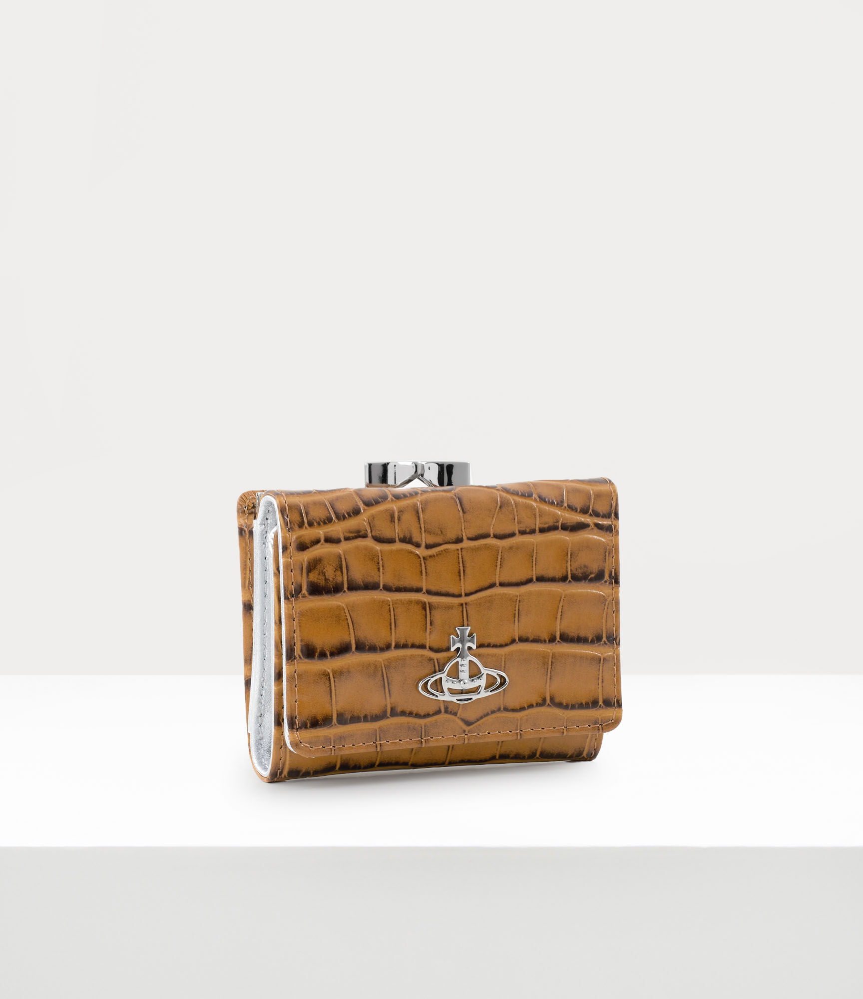 Small frame wallet  large image number 2