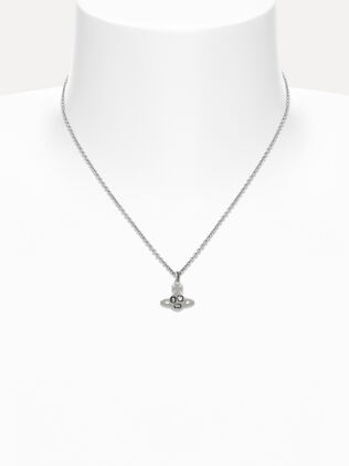 Crispin Pendant Necklace 