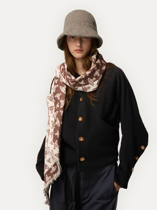 Basque Cloche