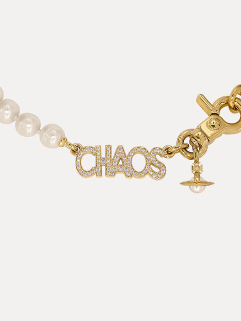 Chaos Pearl necklace