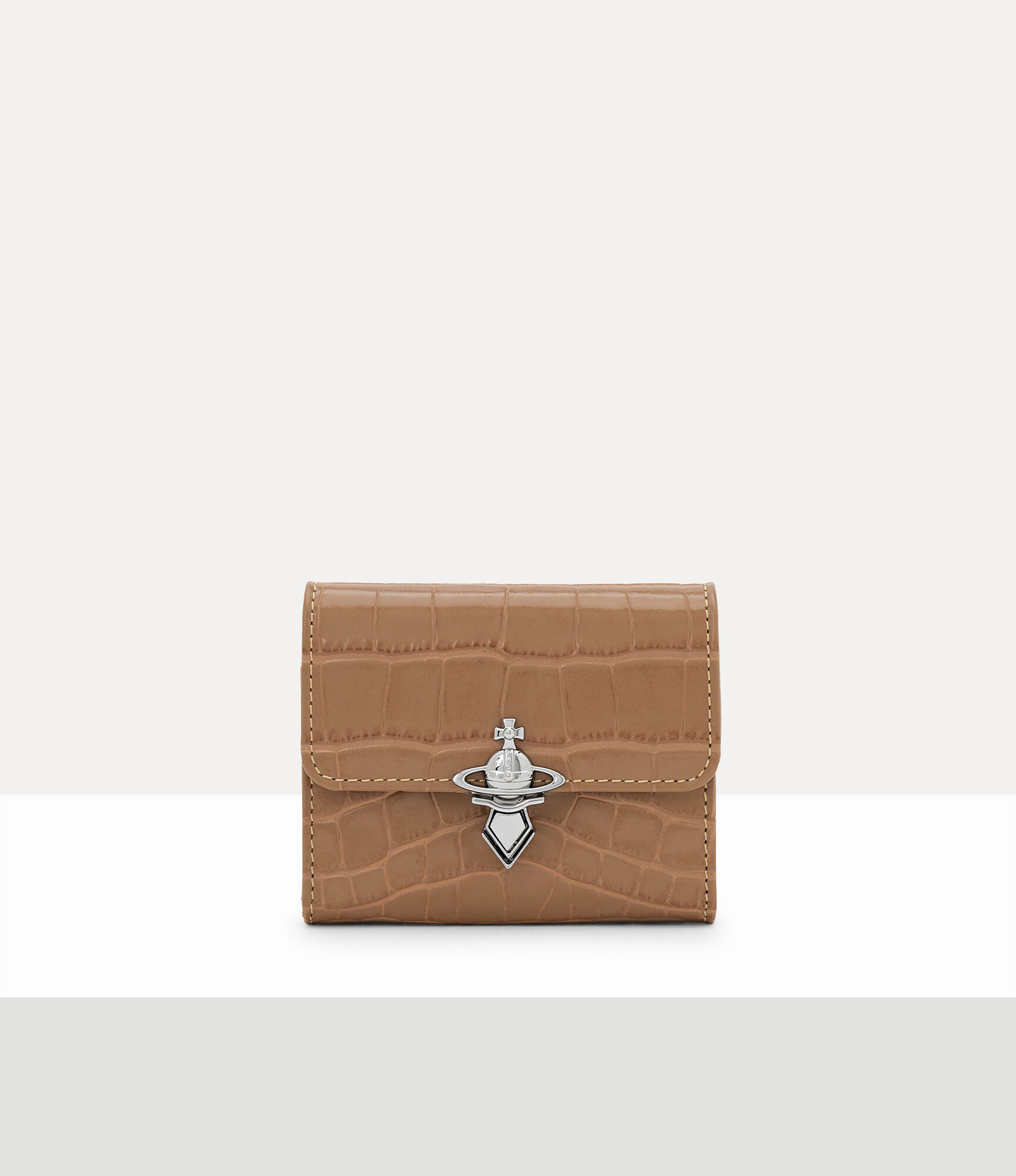 Orb Clasp Wallet in DUSTY-PINK | Vivienne Westwood®